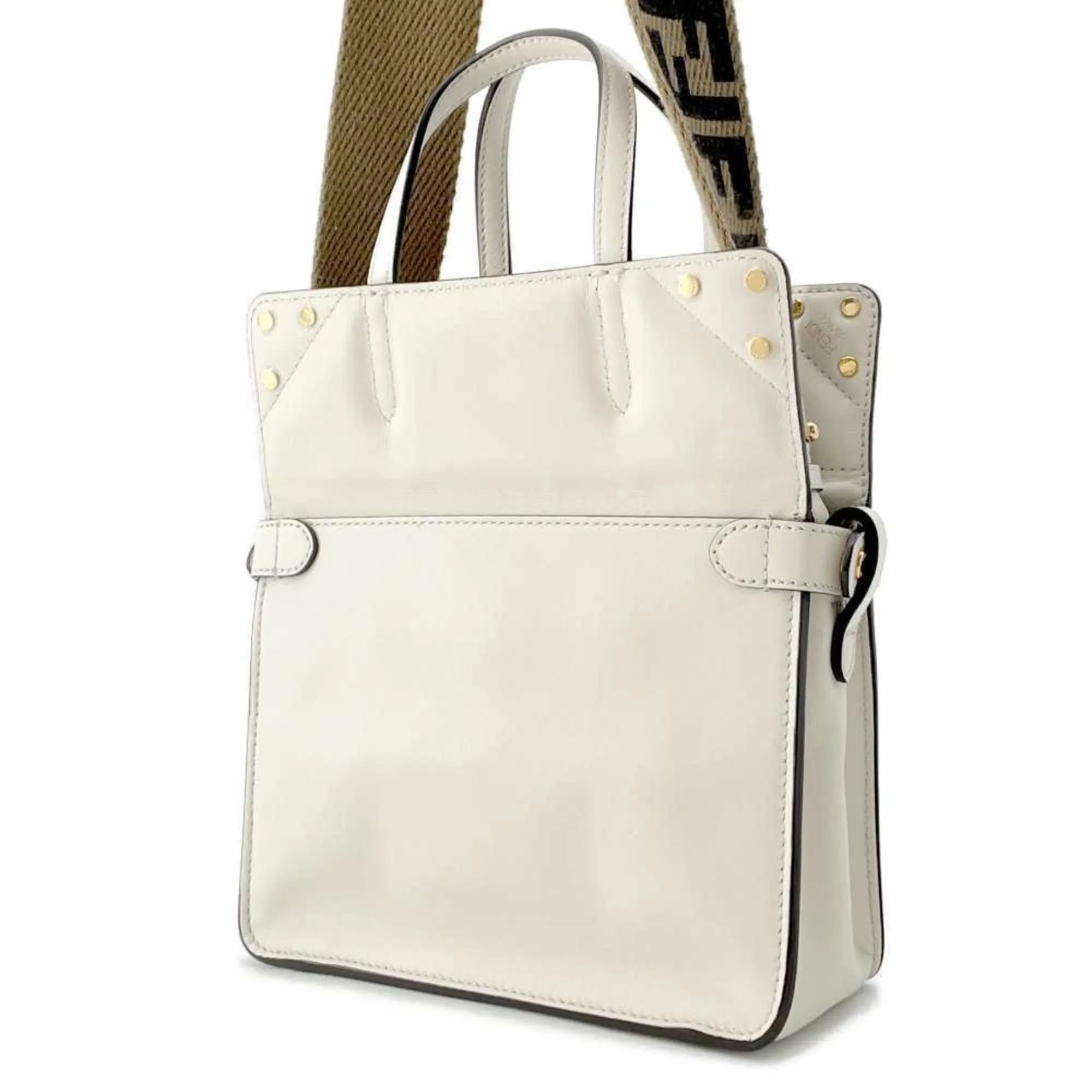 Fendi Leather Handbag (Pre-Owned)