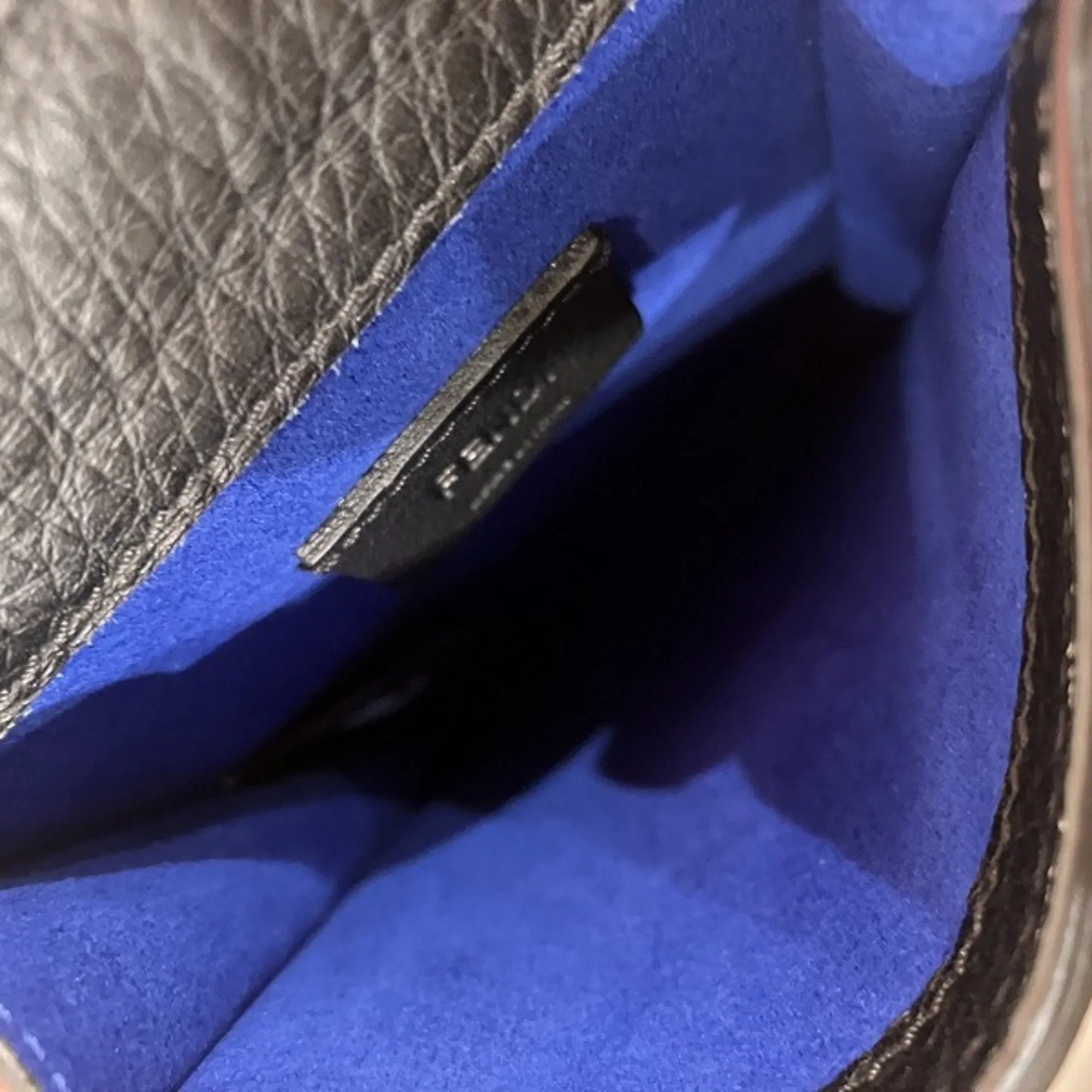 Fendi  Leather Pouch (Pre-Owned)