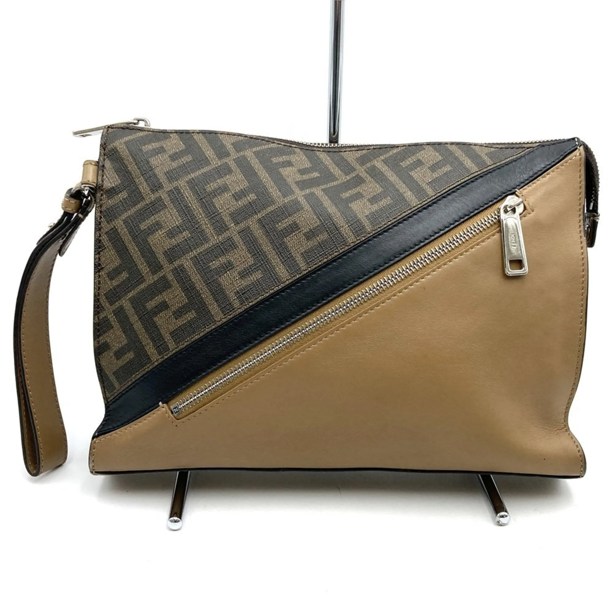 Fendi Pvc Leather Clutch Bag (Pre-Owned)