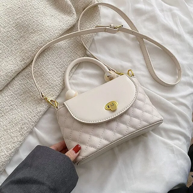 Fitty Women's Quilted Leather Handbag