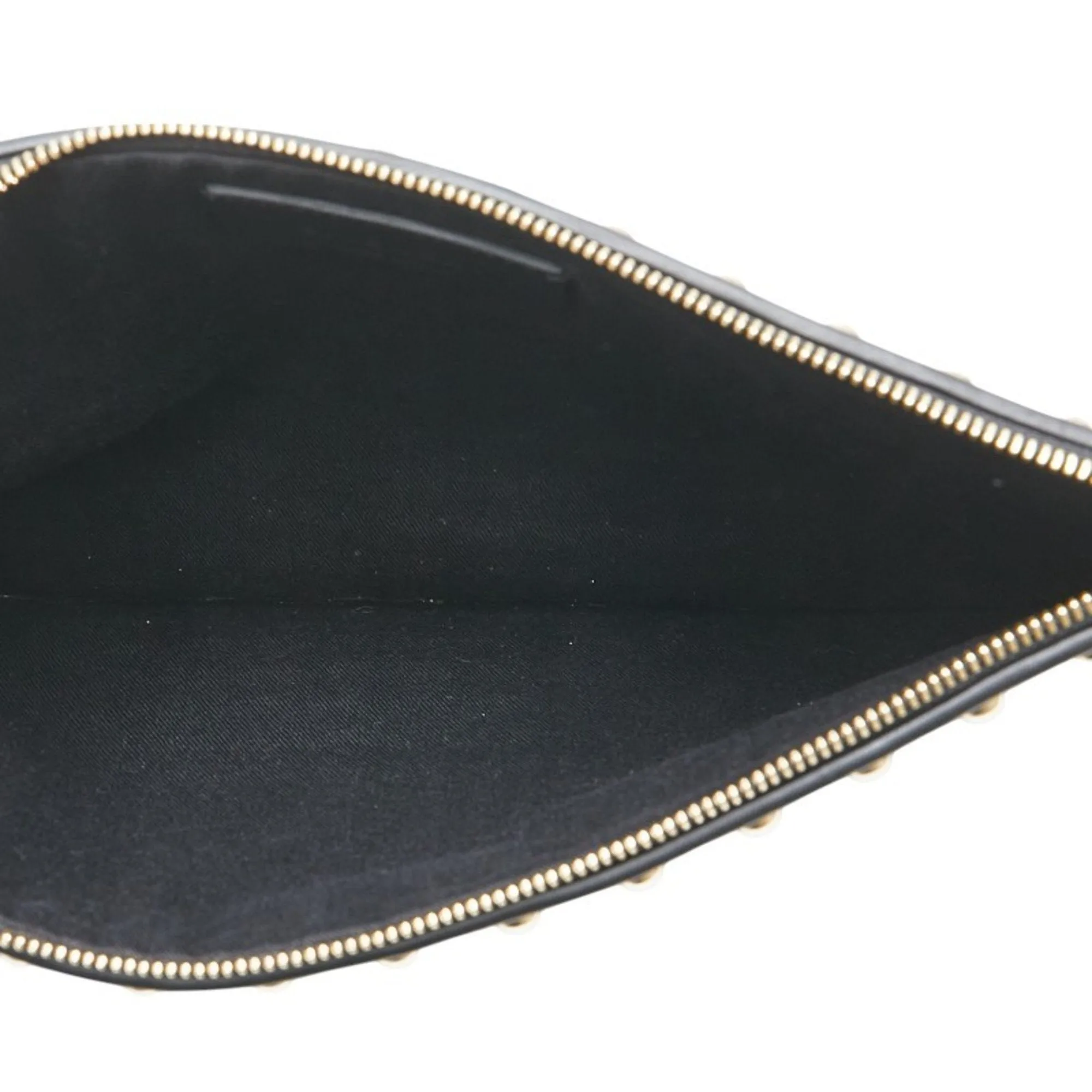 Givenchy  Leather Clutch Bag (Pre-Owned)
