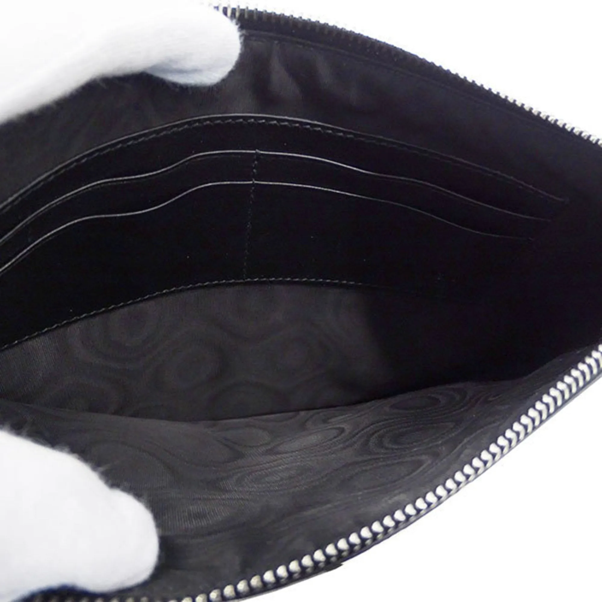Gucci Leather Clutch Bag (Pre-Owned)