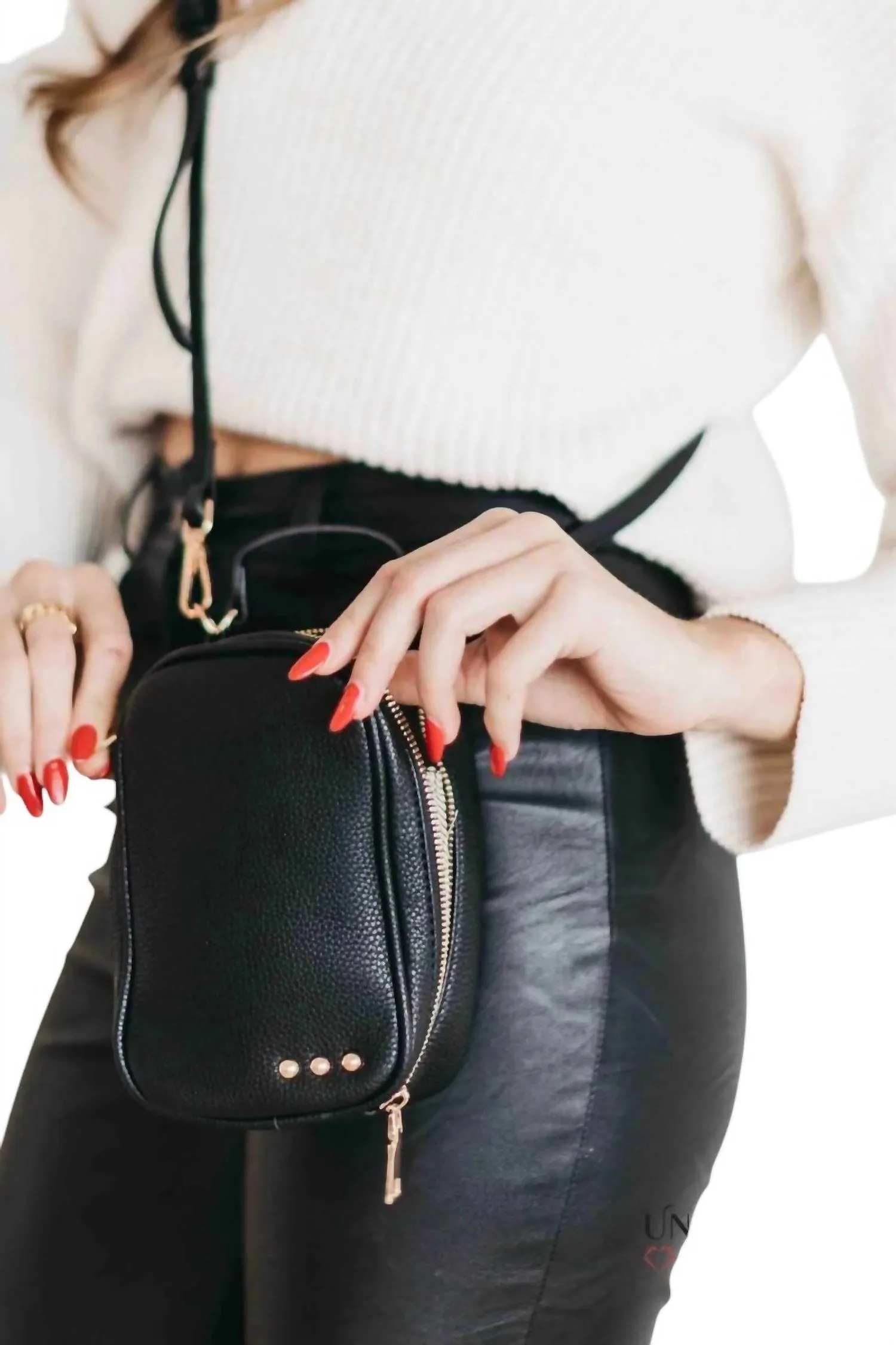 Harlow Crossbody Bag In Black