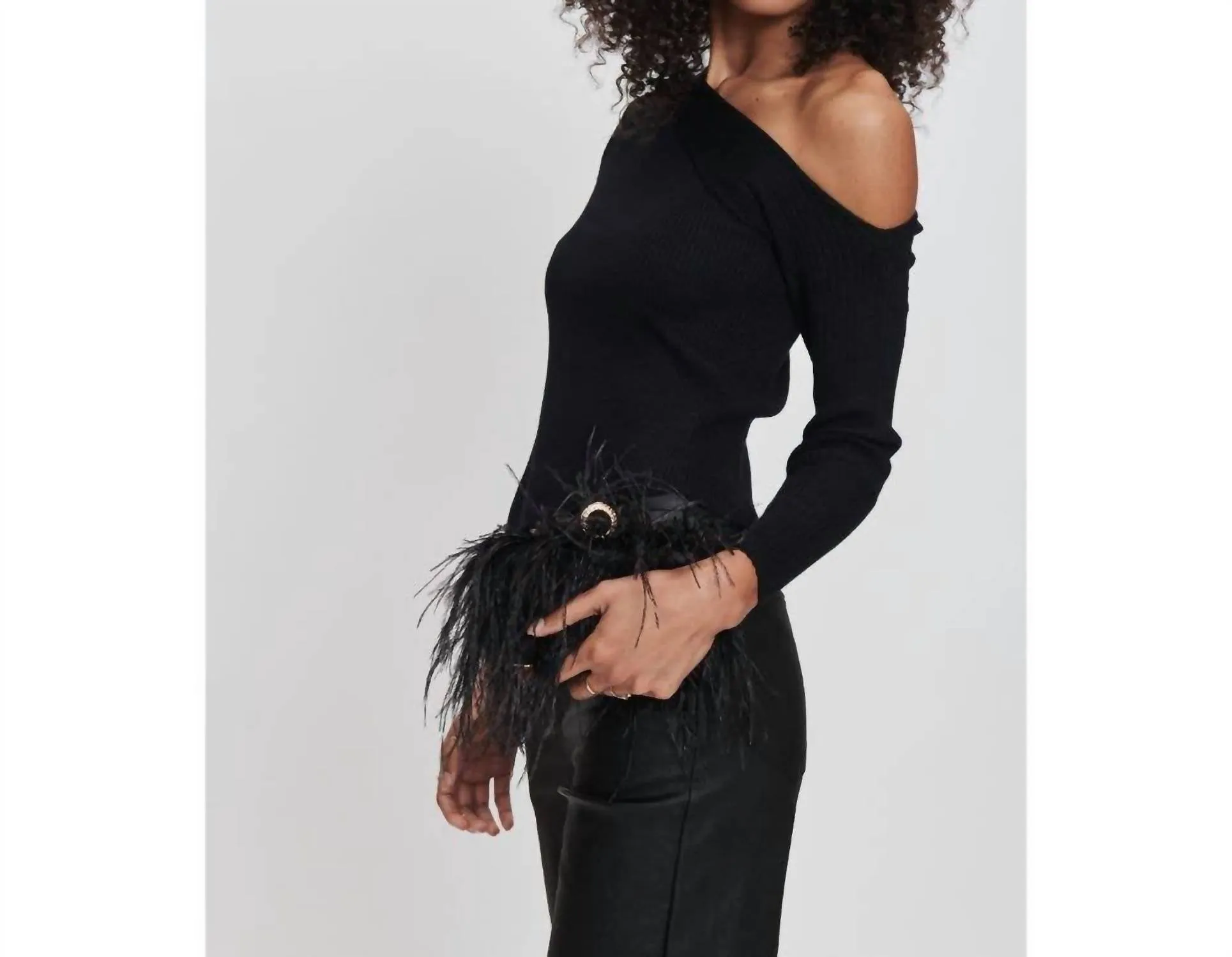 Harlow Feather Evening Bag In Black