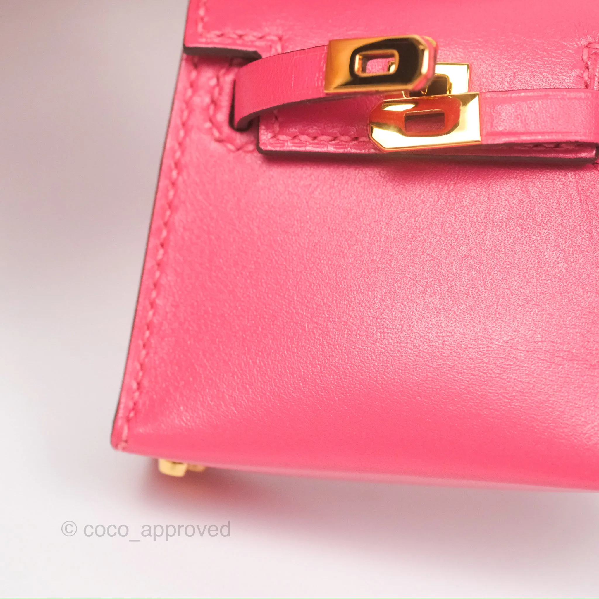 Herms Kelly Twilly Around Bag Charm Pink Tadelakt Gold Hardware