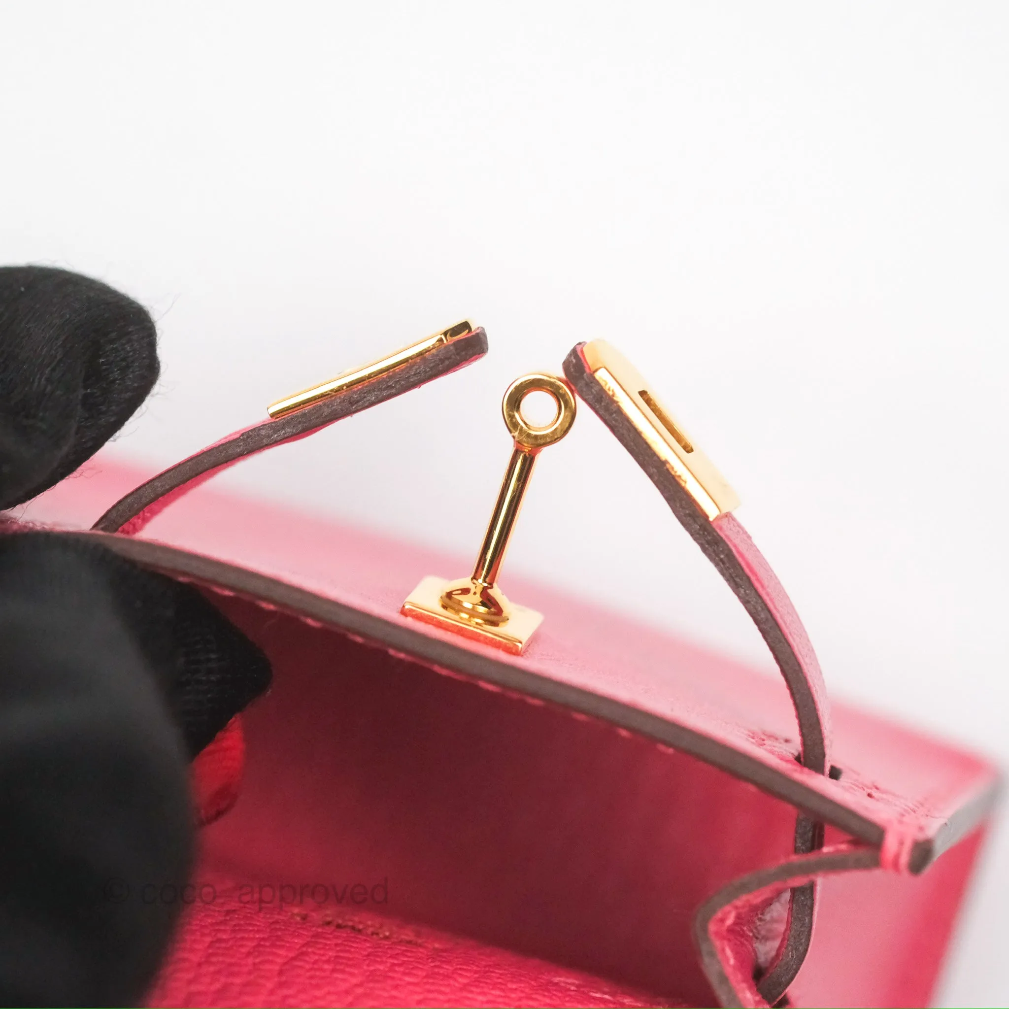 Herms Kelly Twilly Around Bag Charm Pink Tadelakt Gold Hardware