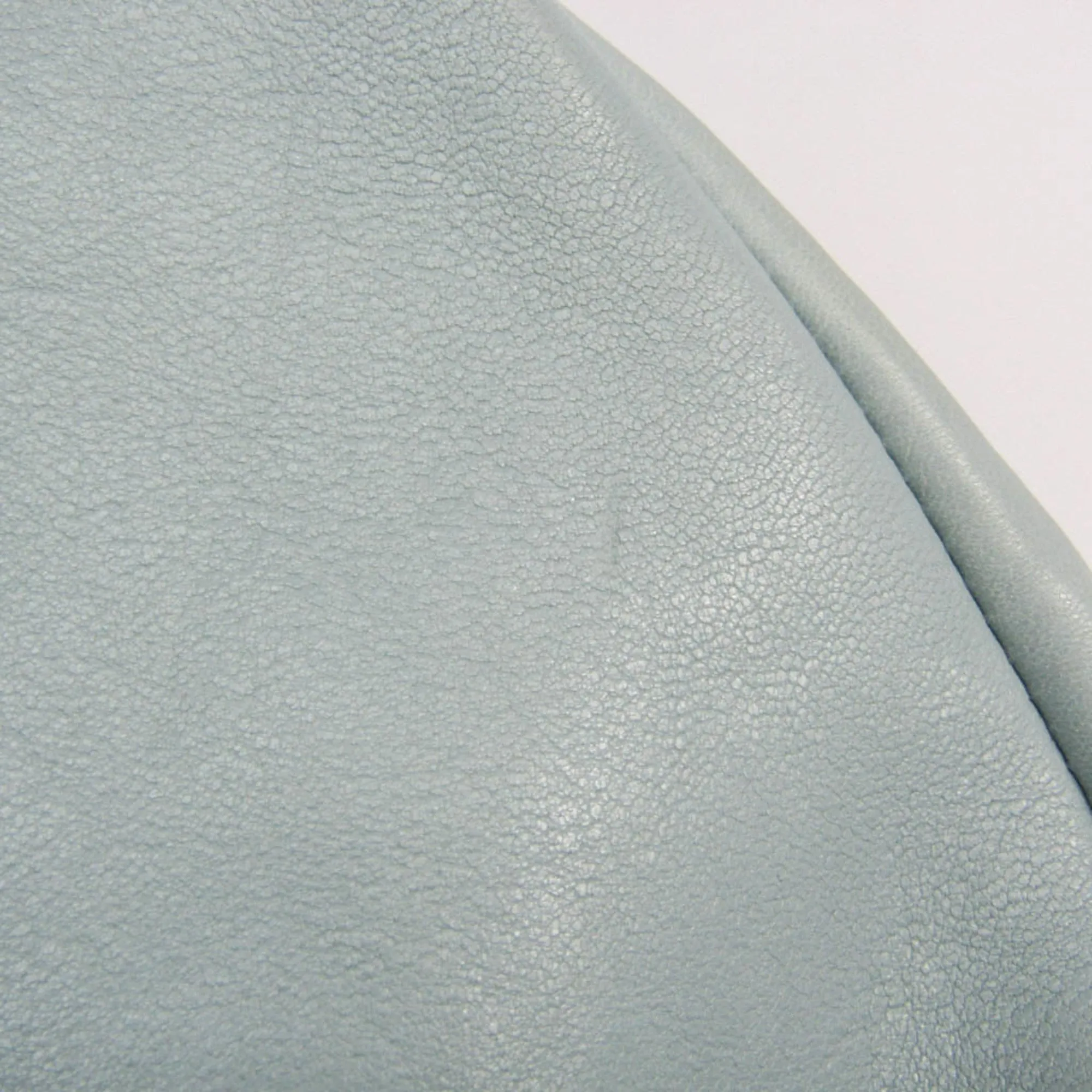 Jimmy Choo  Leather Clutch Bag (Pre-Owned)