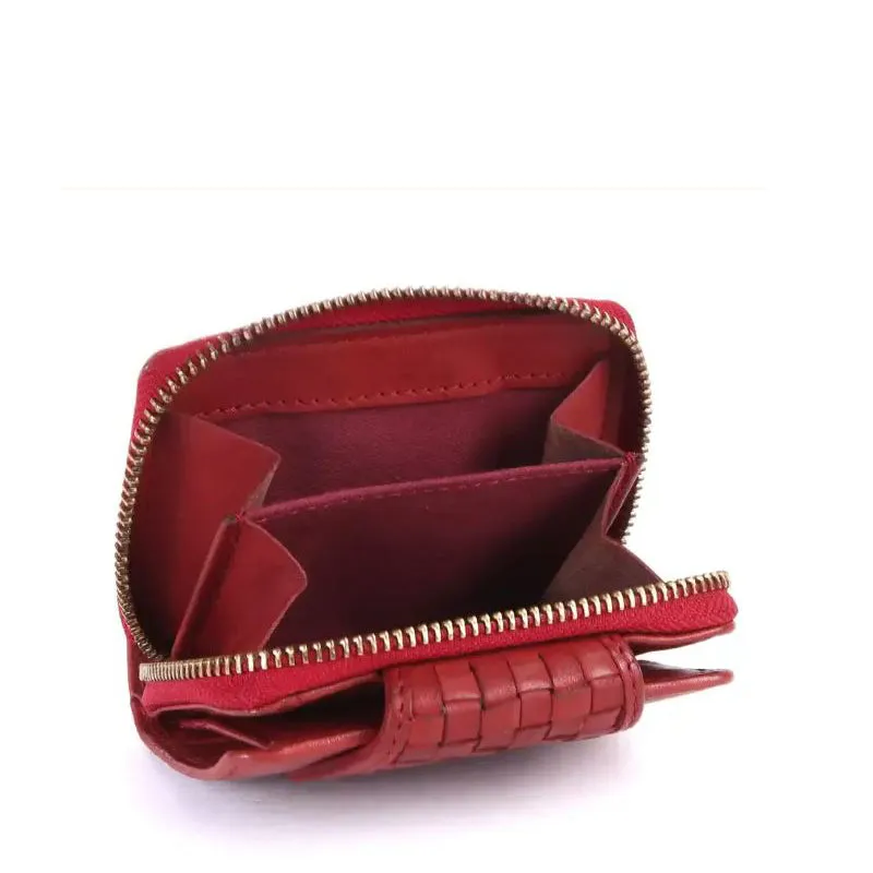 Leah - The Wallet