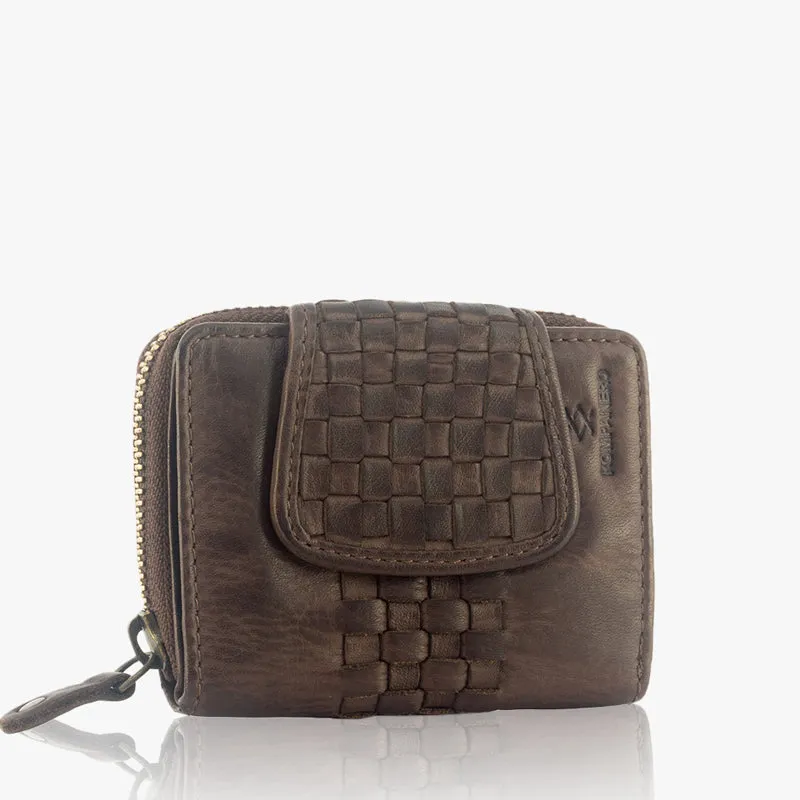 Leah - The Wallet