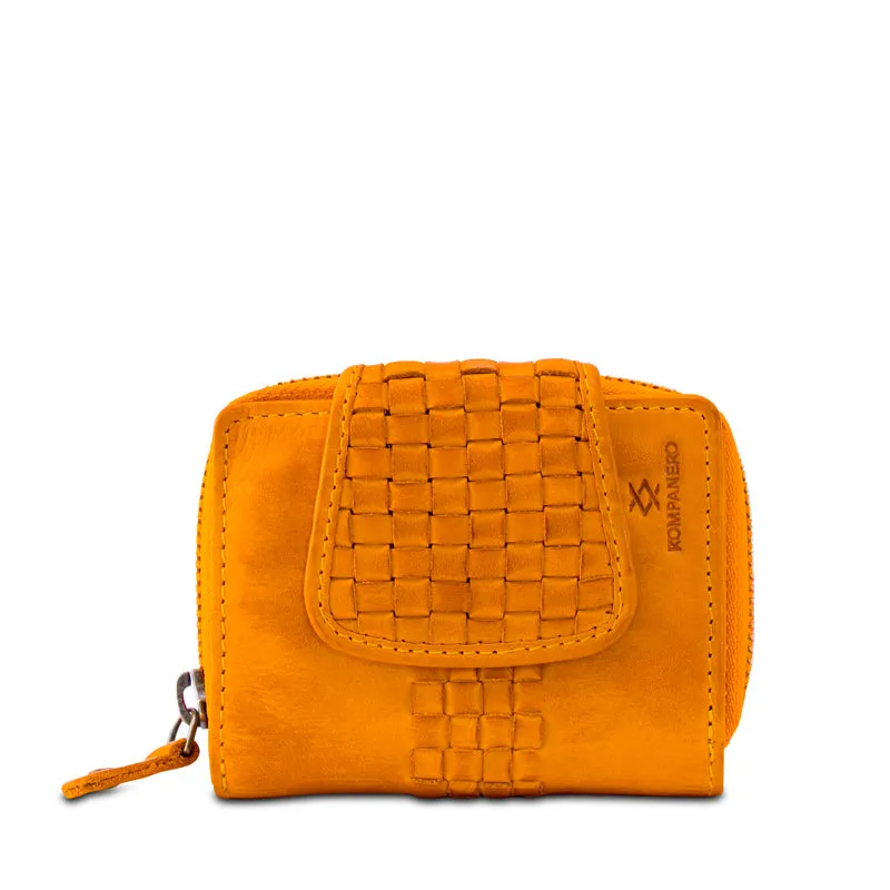 Leah - The Wallet