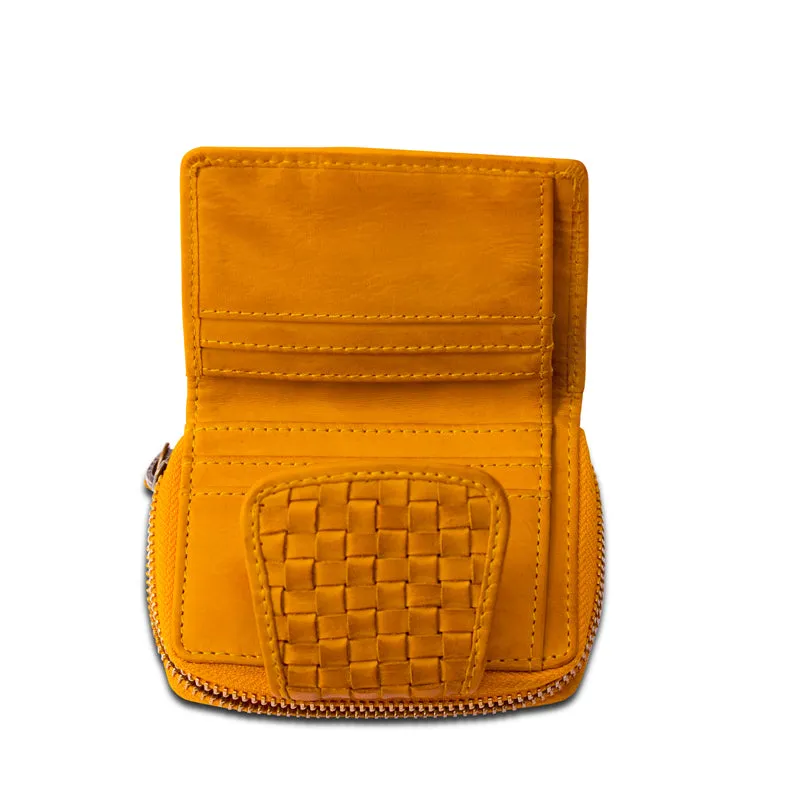 Leah - The Wallet