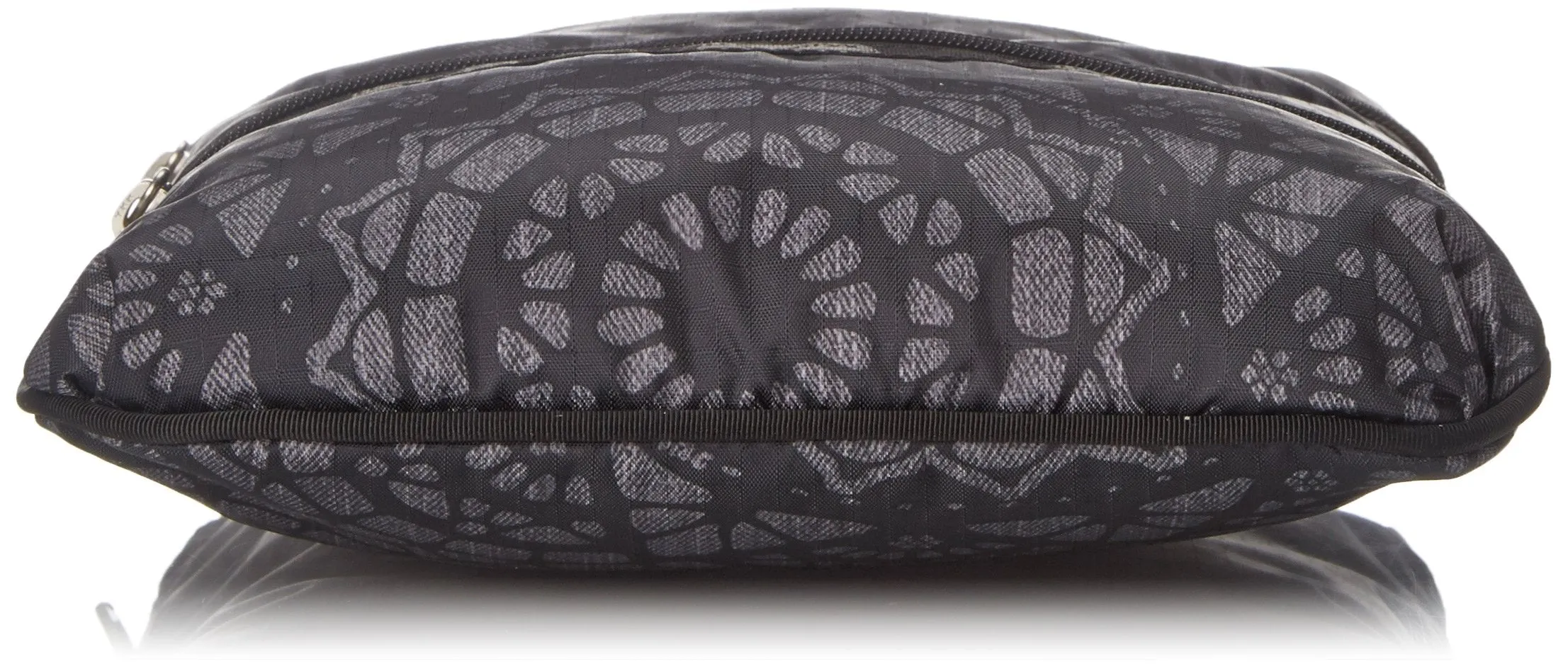 LeSportsac Classic Kylie Crossbody