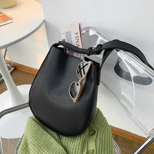 Lorio Handbags