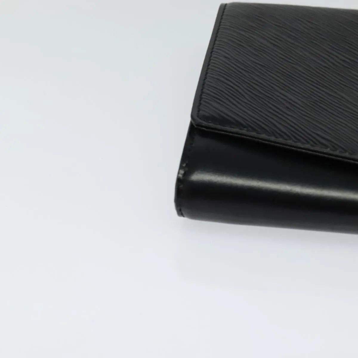 Louis Vuitton Aegean Leather Clutch Bag (Pre-Owned)