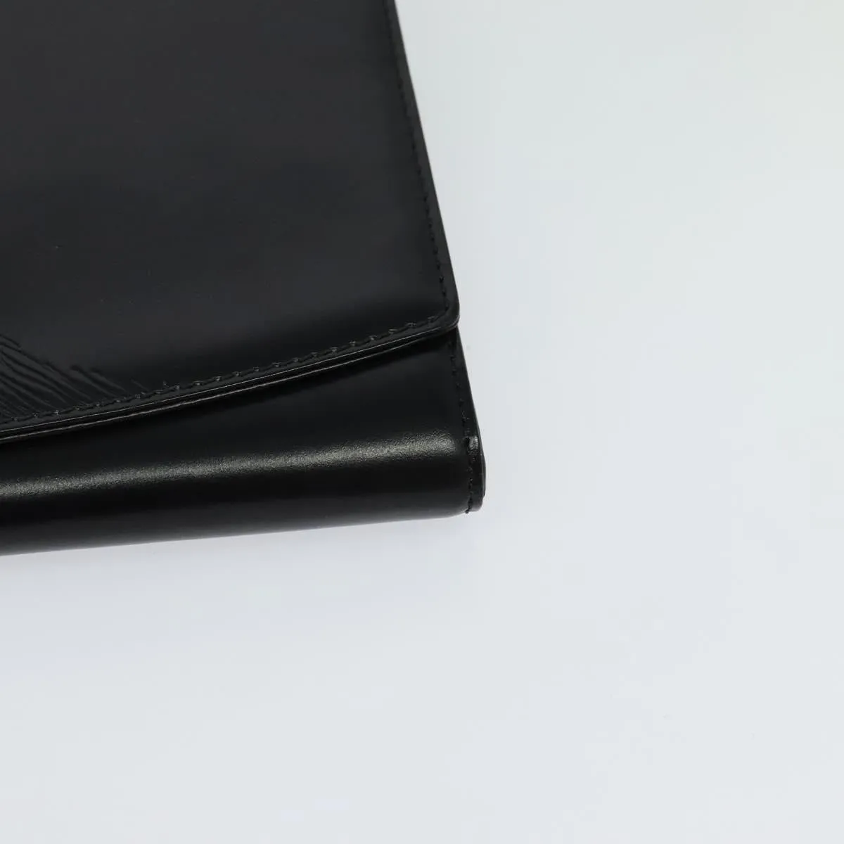 Louis Vuitton Aegean Leather Clutch Bag (Pre-Owned)