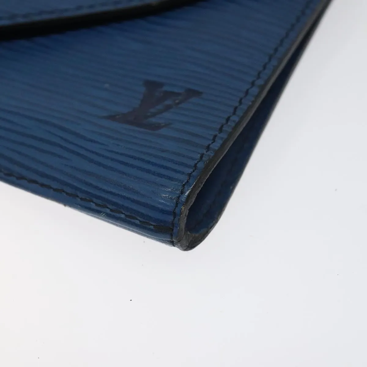 Louis Vuitton Art Dco Leather Clutch Bag (Pre-Owned)