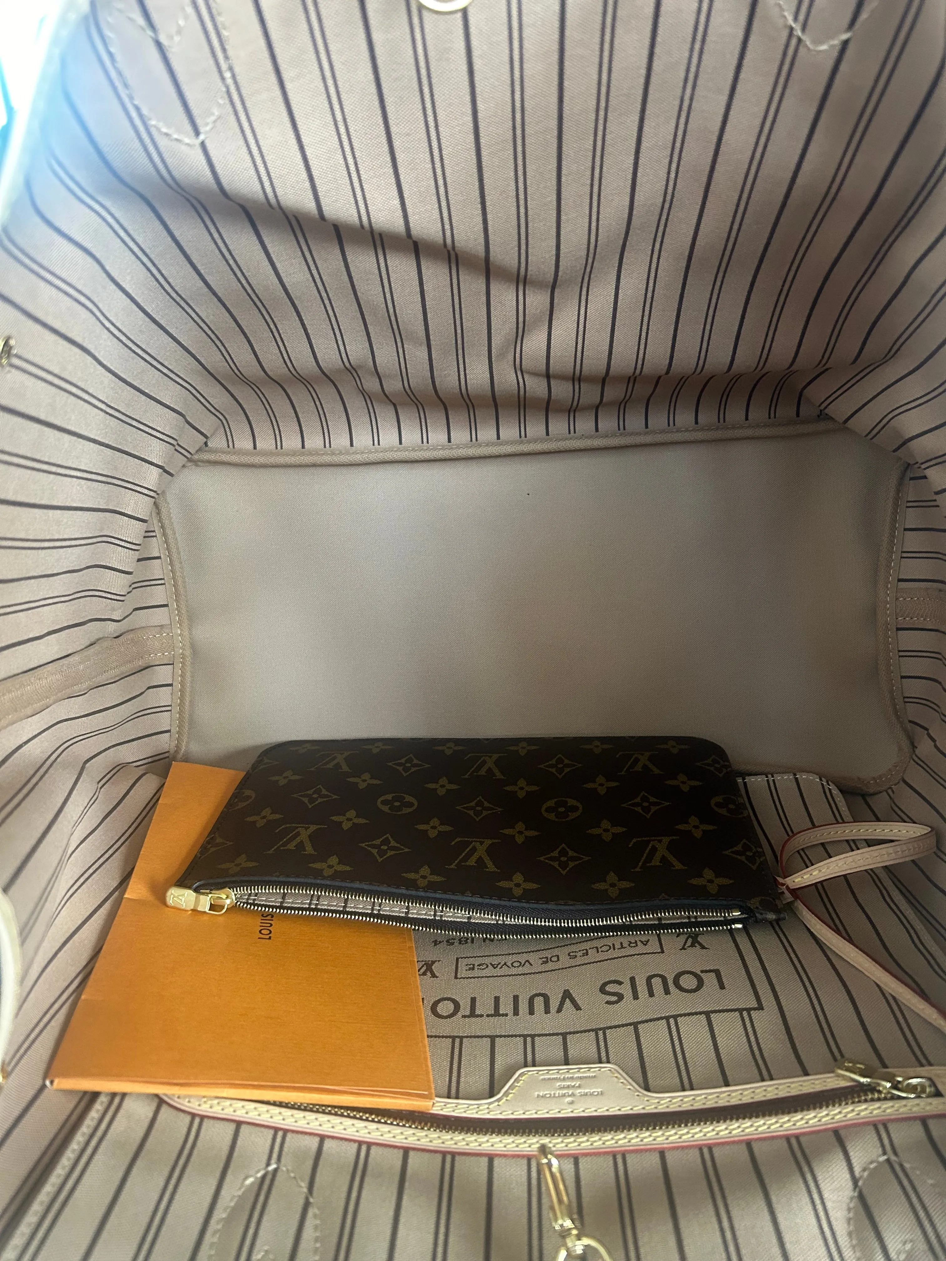 Louis Vuitton Brown Monogram Neverfull GM