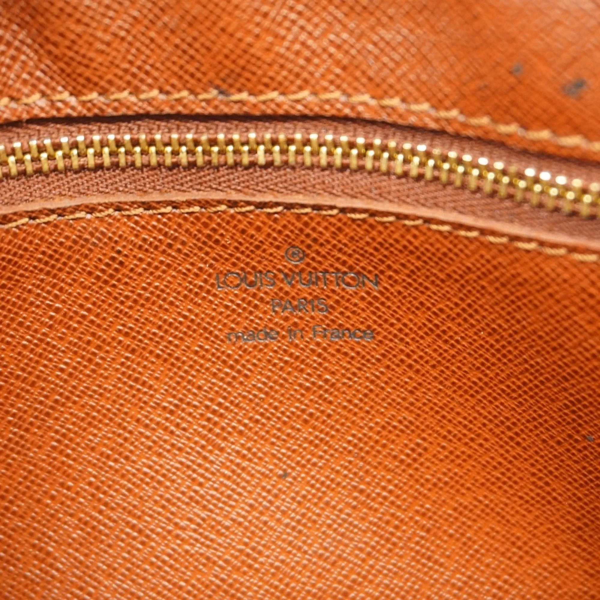 Louis Vuitton Clutch Bag (Pre-Owned)