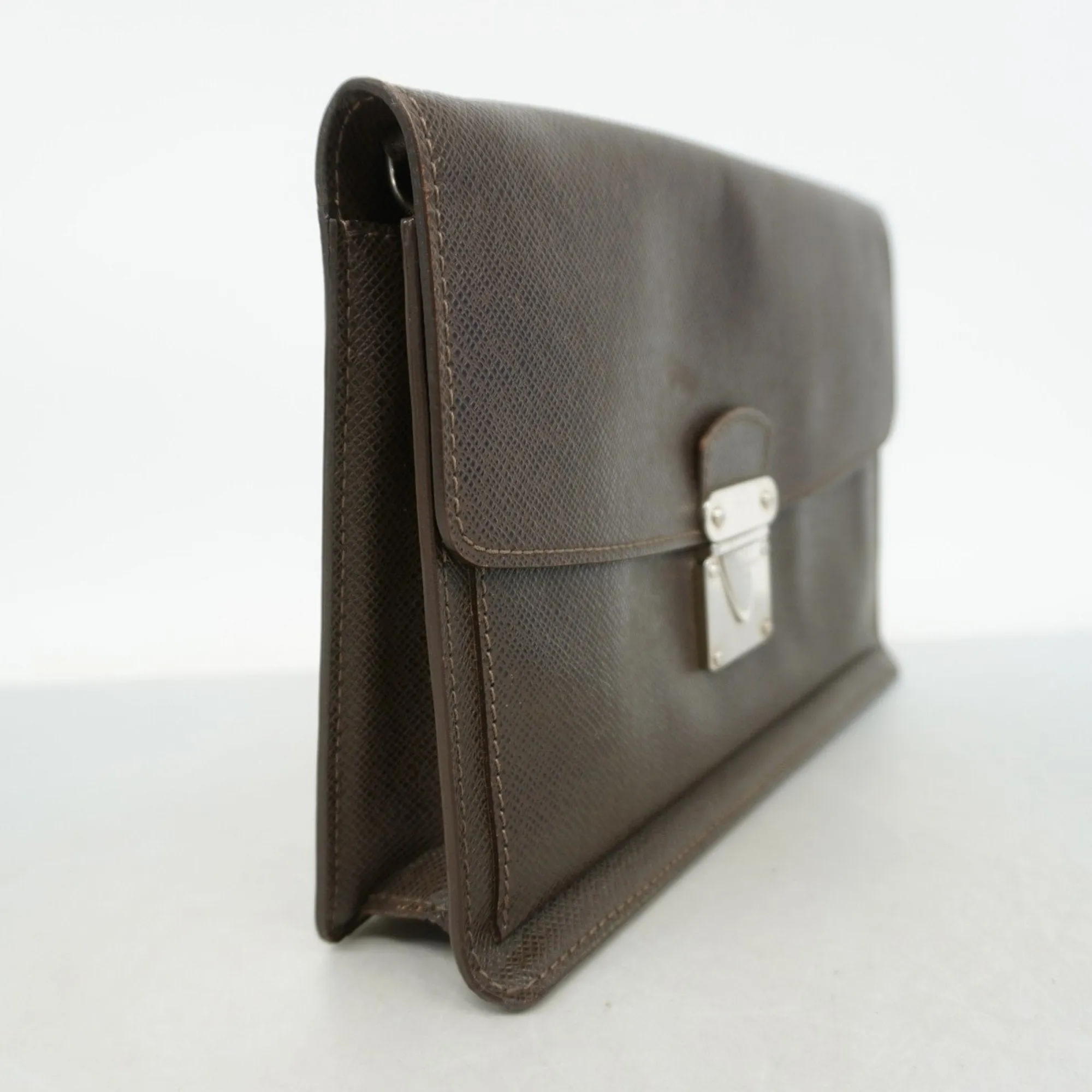Louis Vuitton Clutch Bag (Pre-Owned)