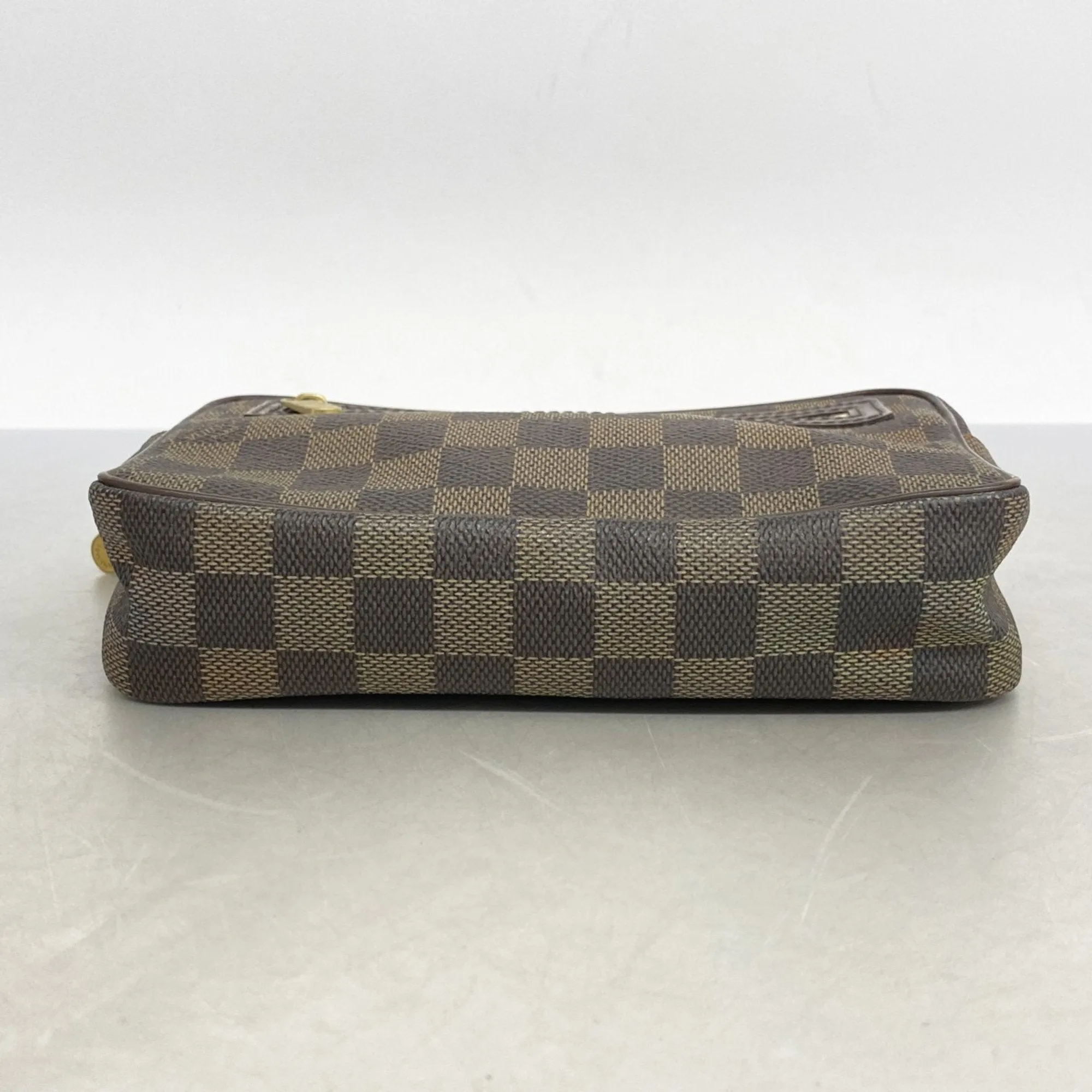 Louis Vuitton Clutch Bag (Pre-Owned)