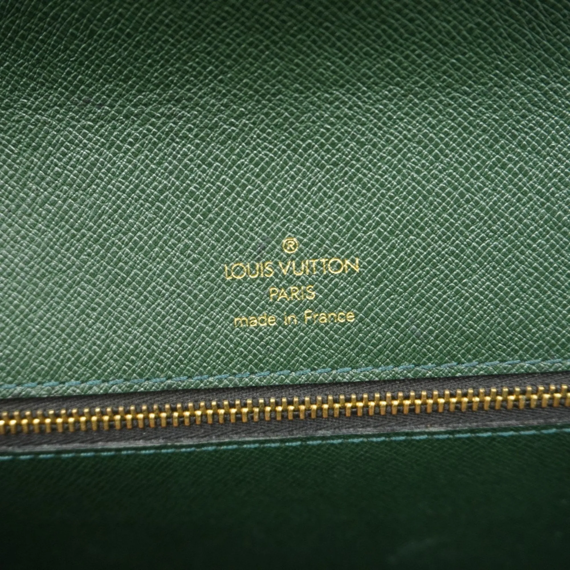 Louis Vuitton Clutch Bag (Pre-Owned)