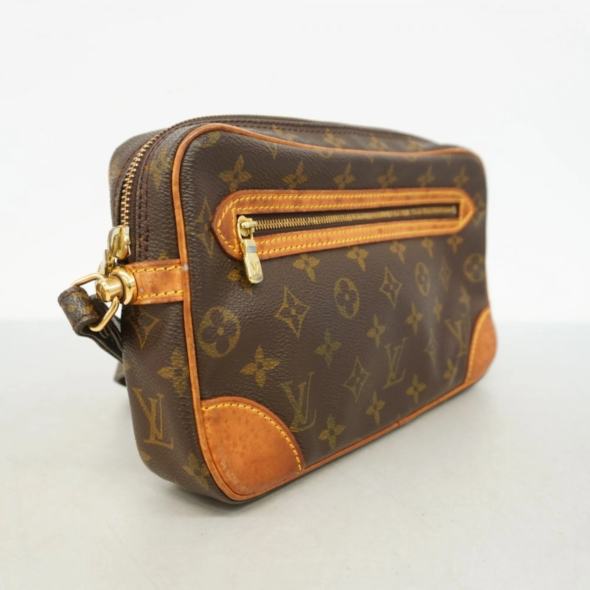 Louis Vuitton Clutch Bag (Pre-Owned)