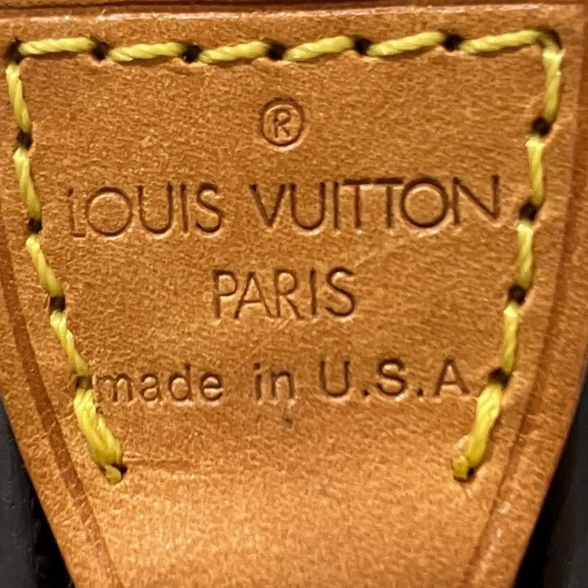 Louis Vuitton Clutch Bag (Pre-Owned)