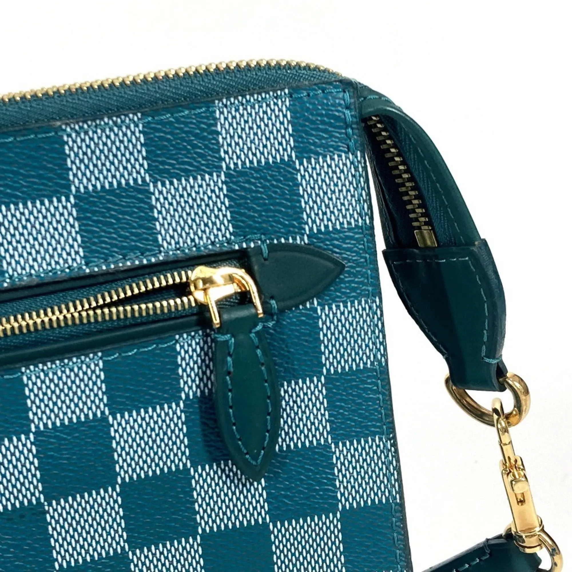 Louis Vuitton Cyan Pvc Leather Clutch Bag Shoulder Bag (Pre-Owned)