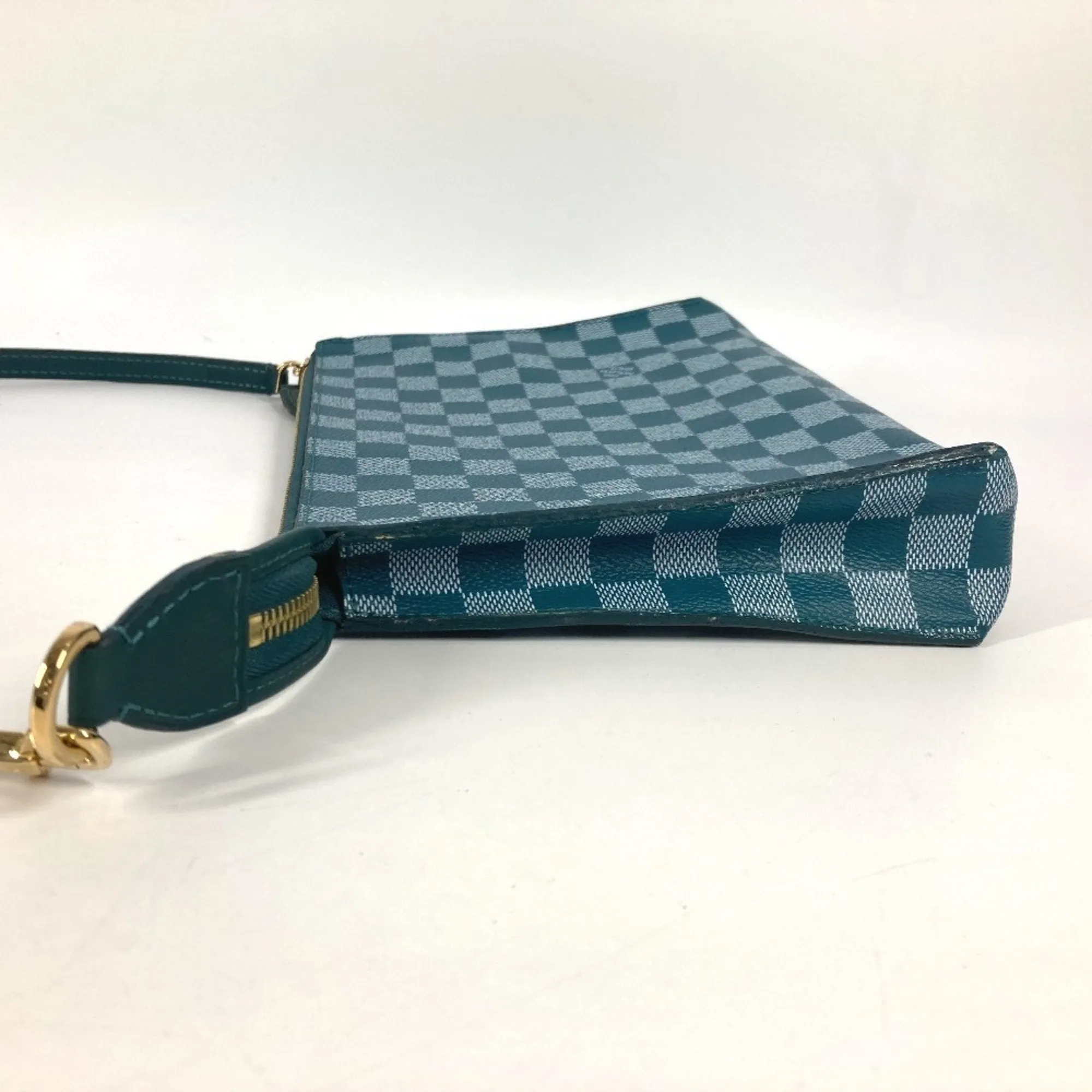 Louis Vuitton Cyan Pvc Leather Clutch Bag Shoulder Bag (Pre-Owned)