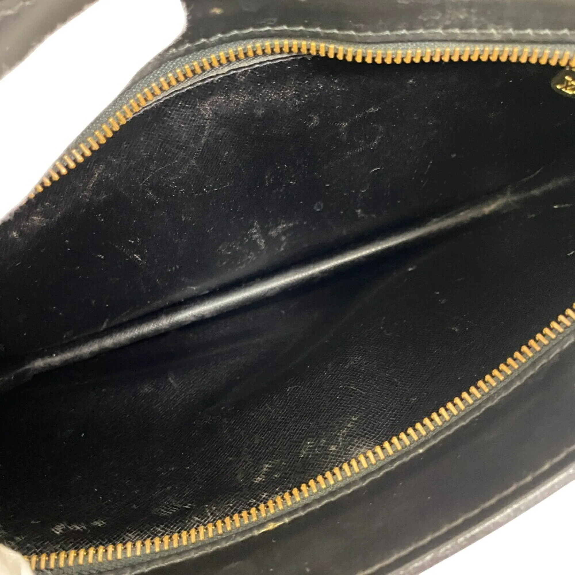 Louis Vuitton Epi Leather Clutch Bag (Pre-Owned)