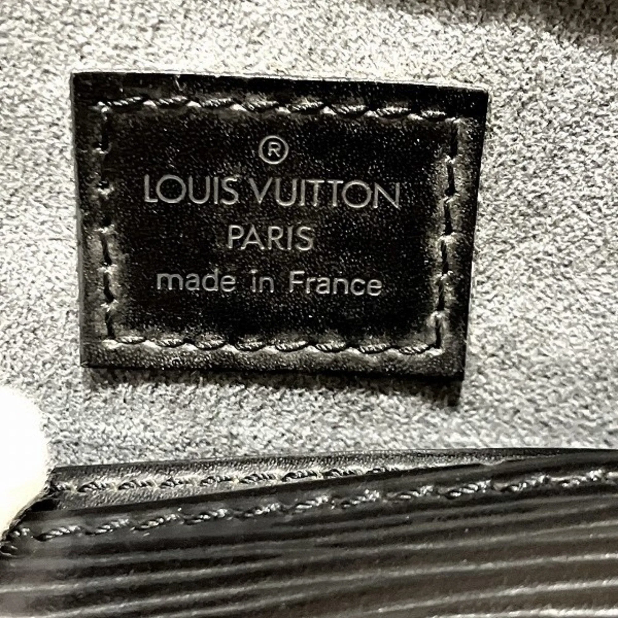 Louis Vuitton Epi Leather Handbag (Pre-Owned)