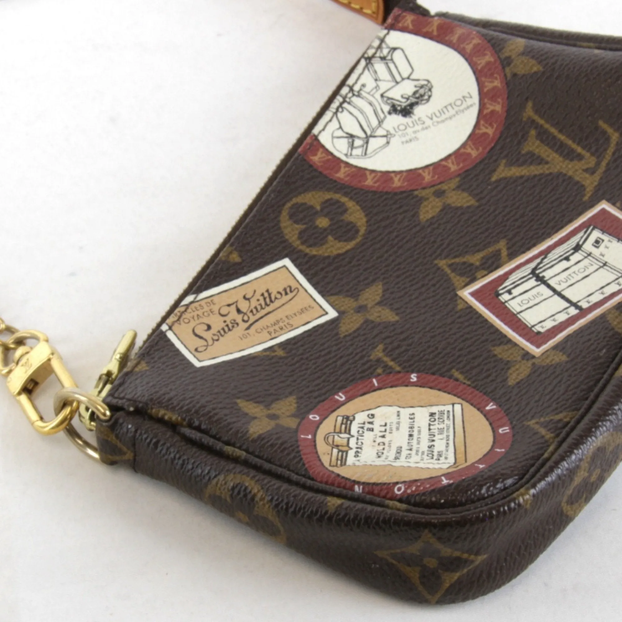 Louis Vuitton Galle Monogram Monogram Pouch (Pre-Owned)