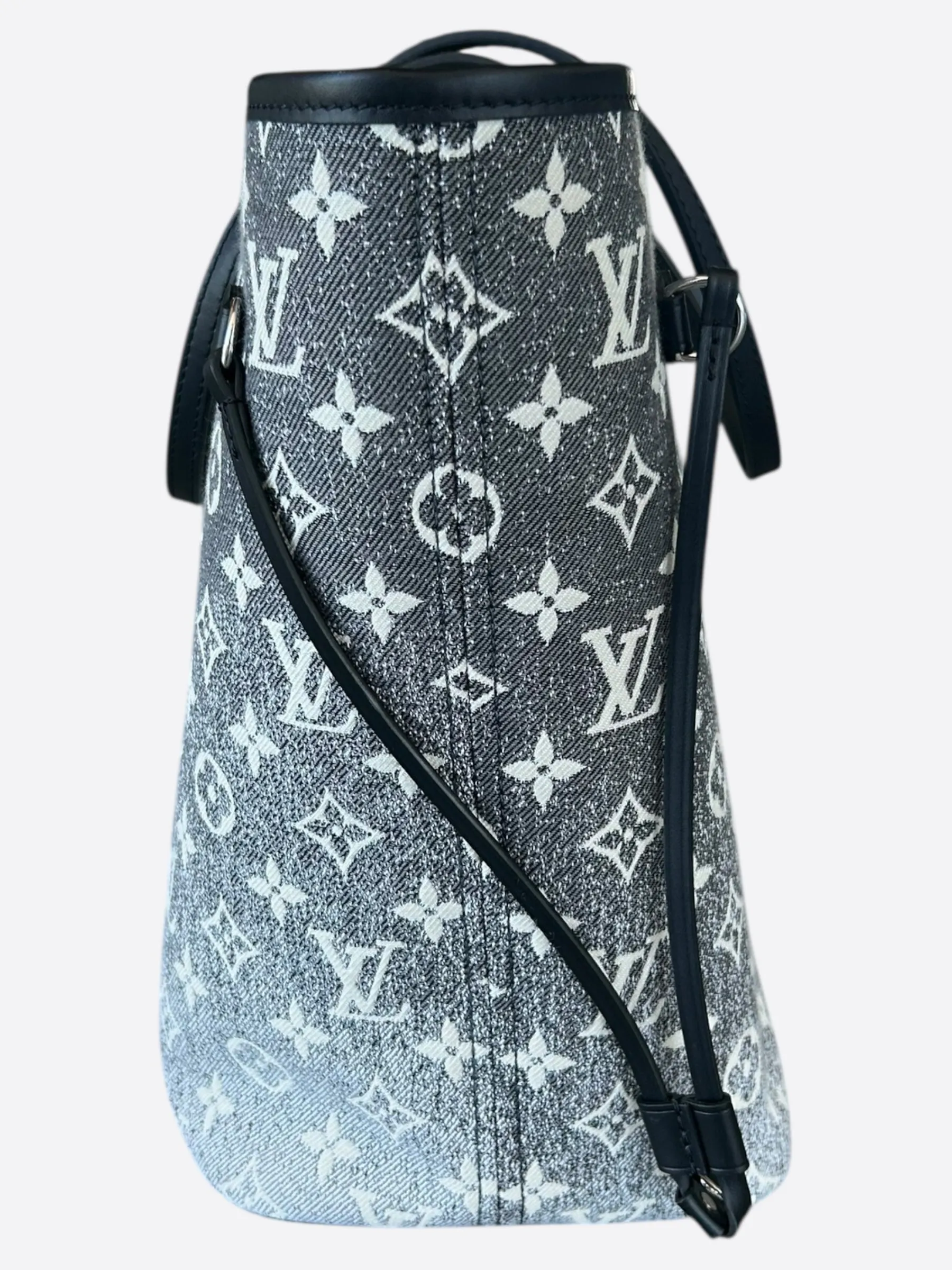 Louis Vuitton Grey & White Denim Monogram Neverfull MM