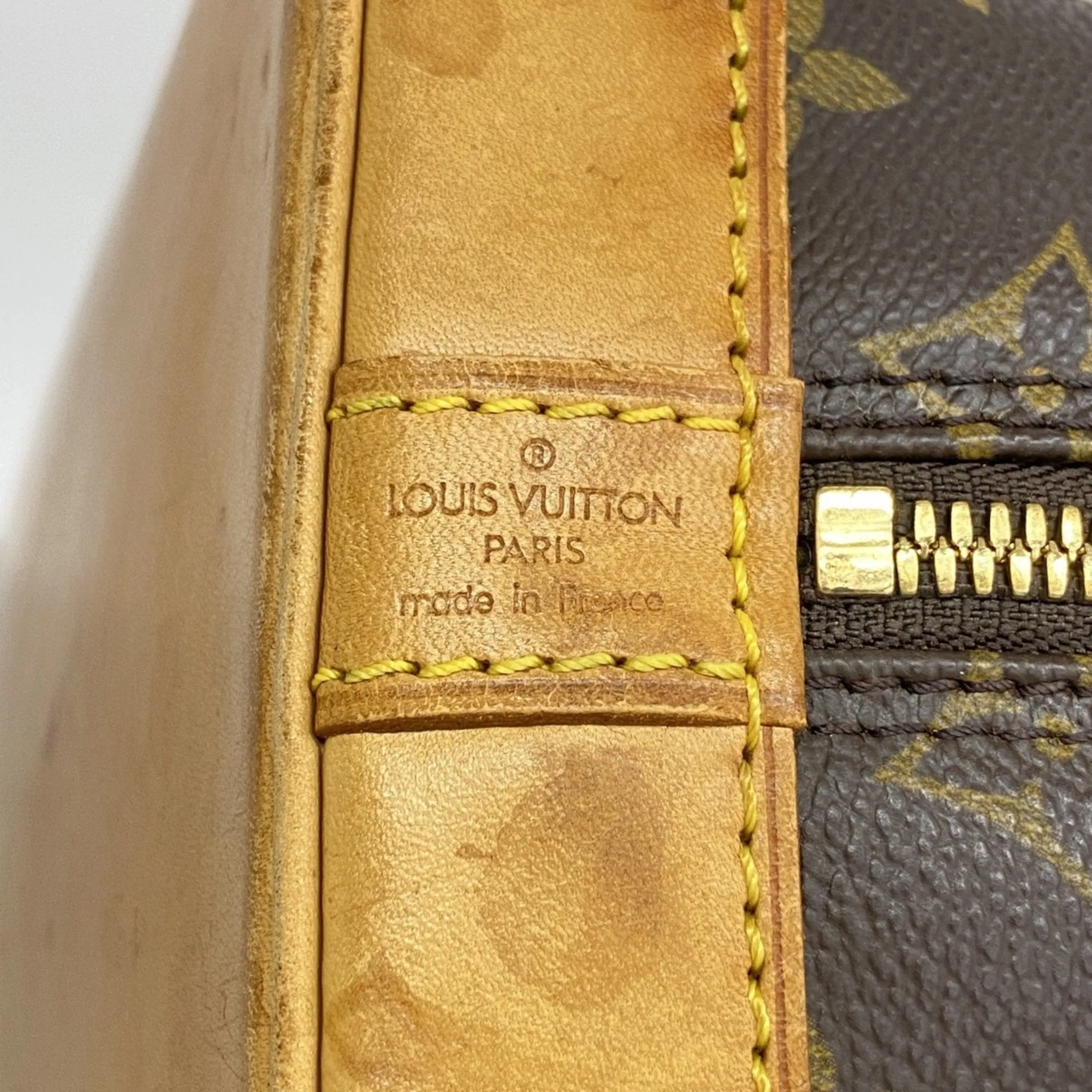 Louis Vuitton Handbag (Pre-Owned)