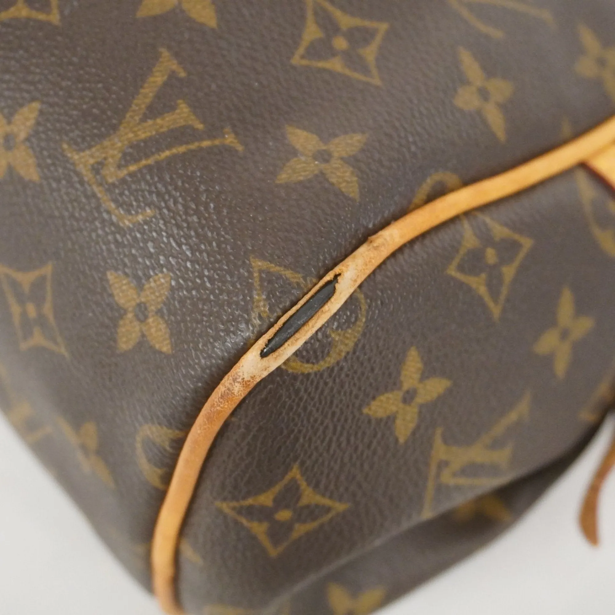Louis Vuitton Handbag (Pre-Owned)
