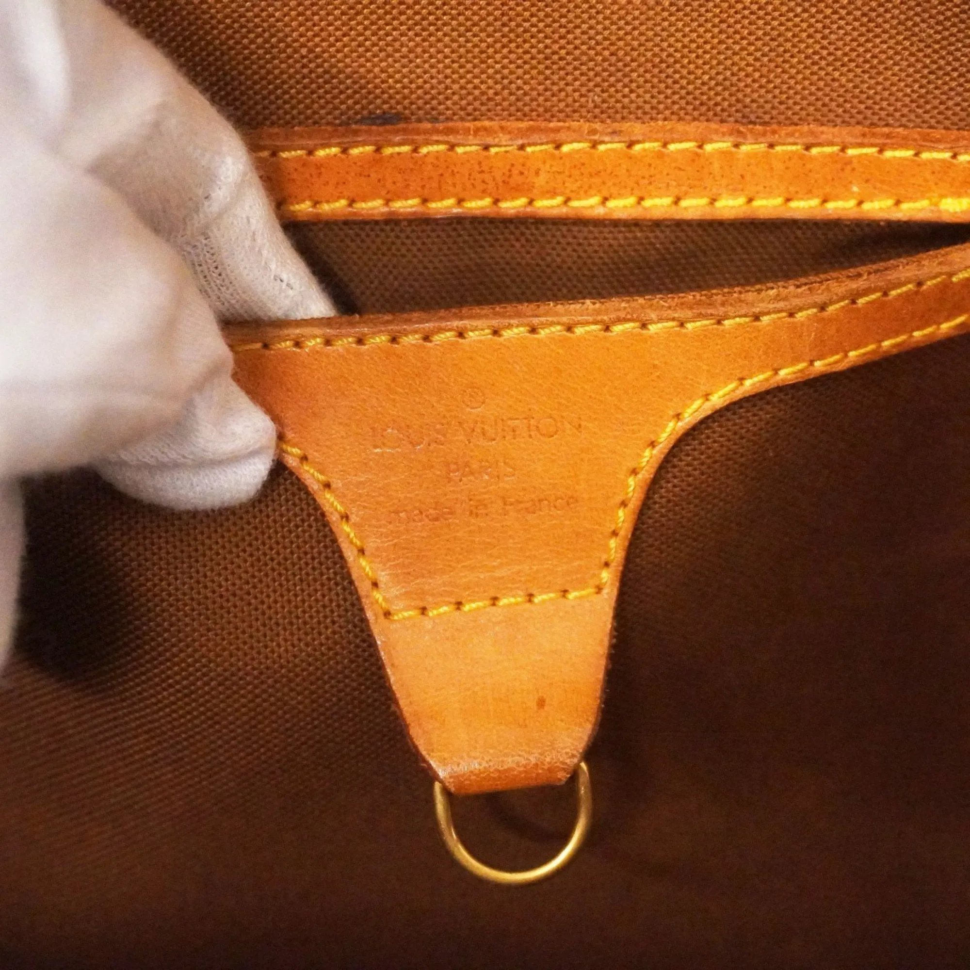 Louis Vuitton Handbag (Pre-Owned)