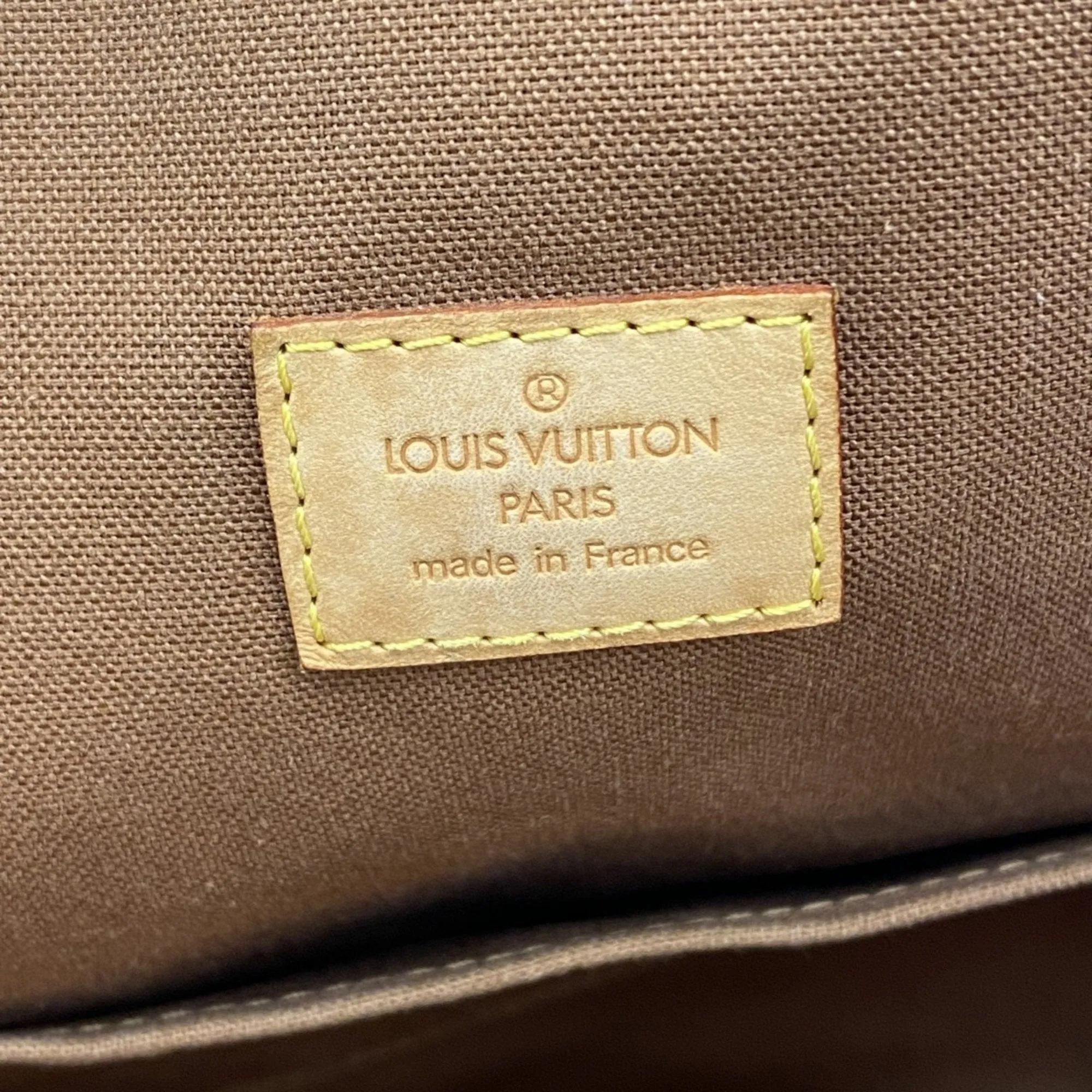 Louis Vuitton Handbag (Pre-Owned)