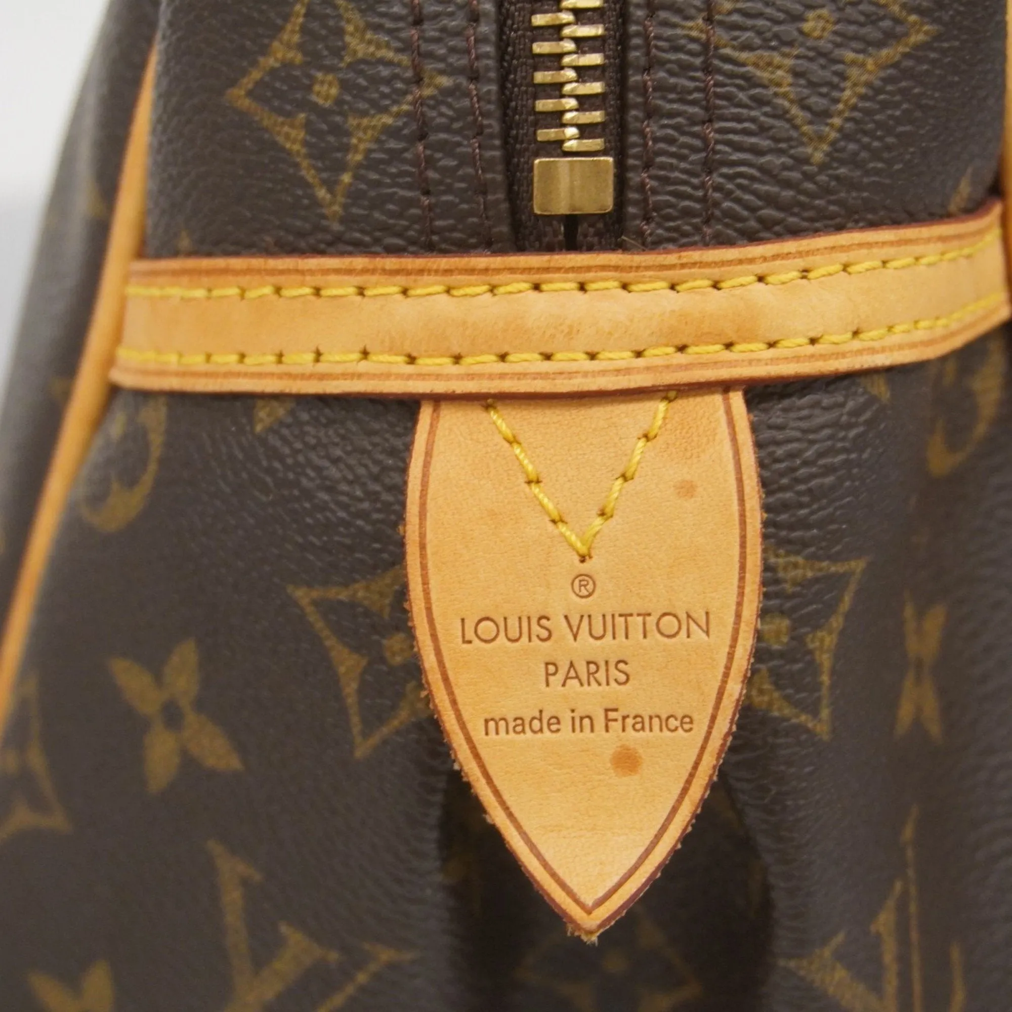 Louis Vuitton Handbag (Pre-Owned)
