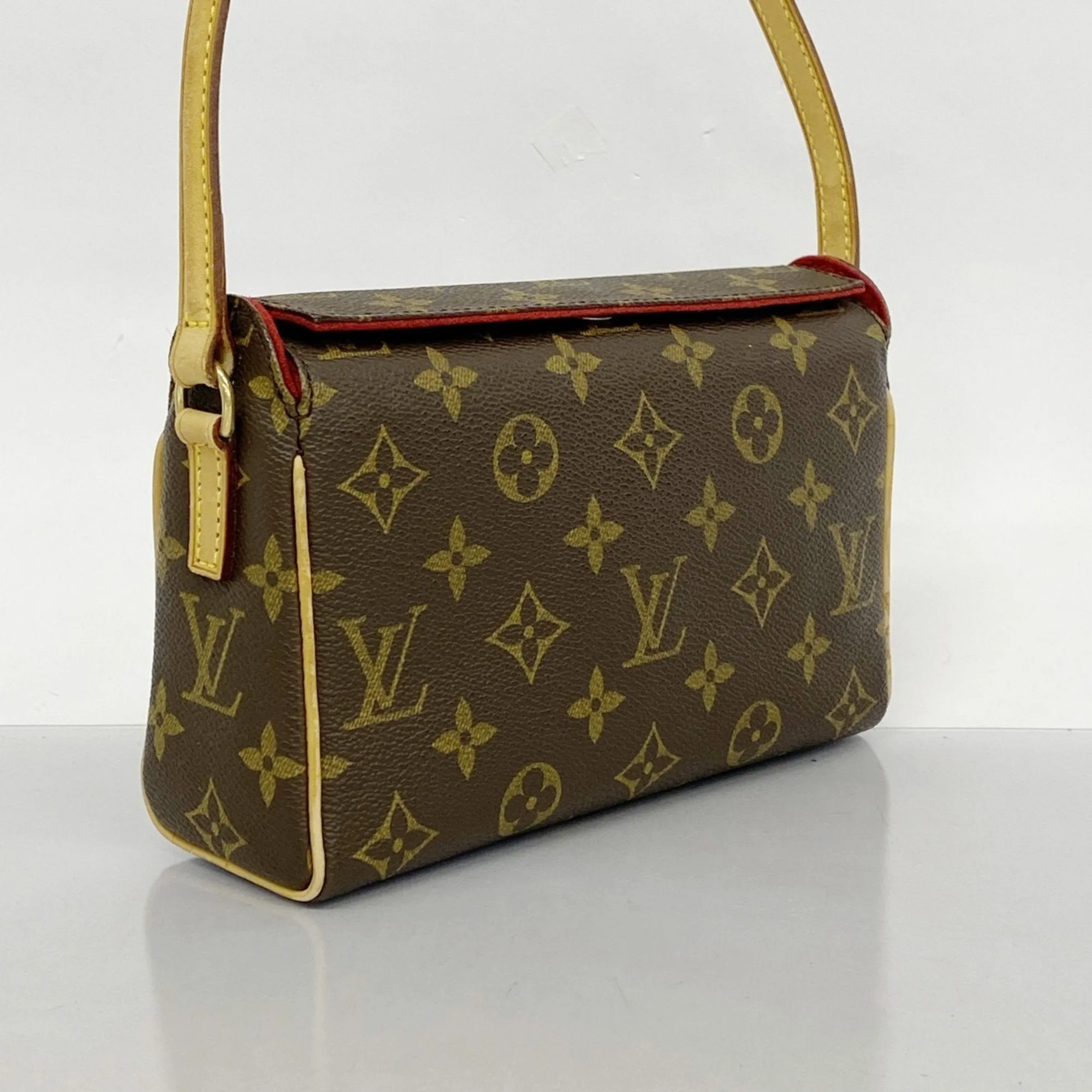 Louis Vuitton Handbag (Pre-Owned)