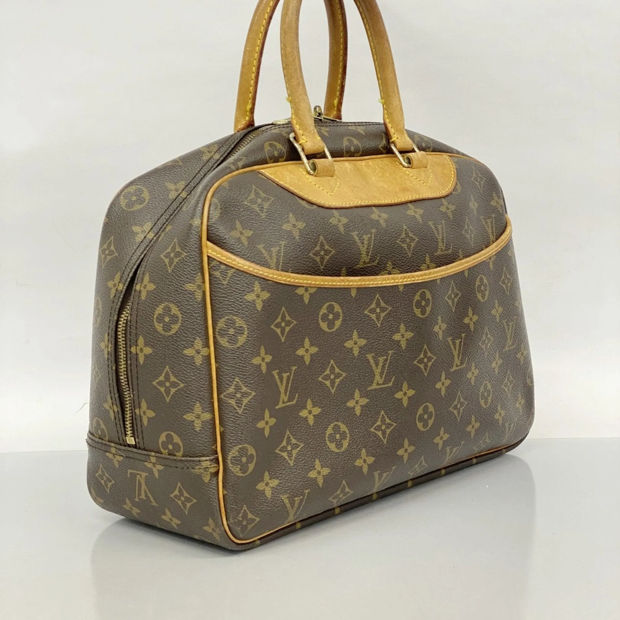 Louis Vuitton Handbag (Pre-Owned)