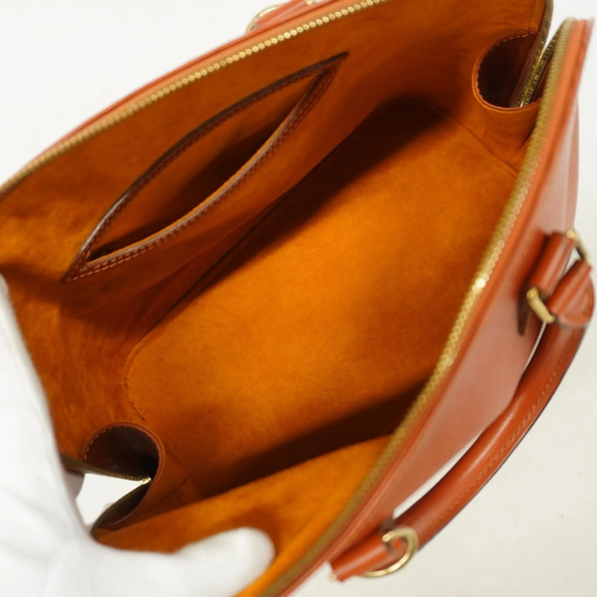 Louis Vuitton Handbag (Pre-Owned)