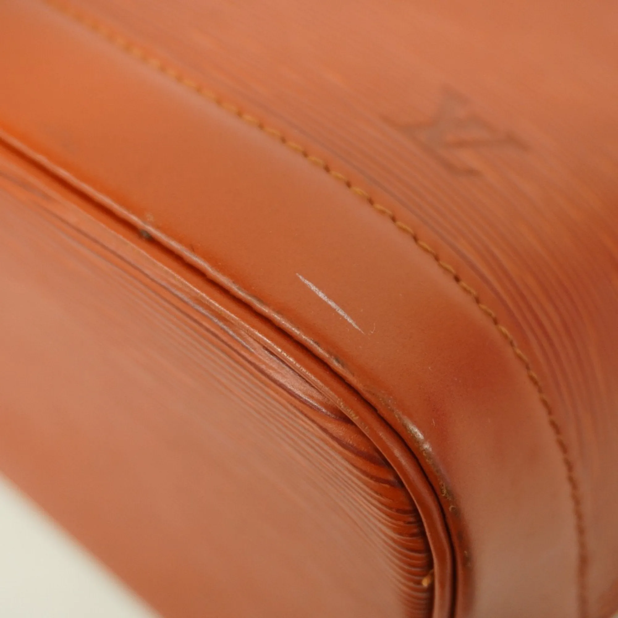 Louis Vuitton Handbag (Pre-Owned)