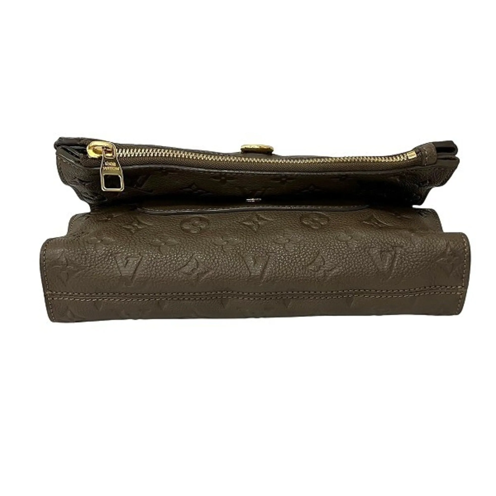 Louis Vuitton Leather Clutch Bag (Pre-Owned)