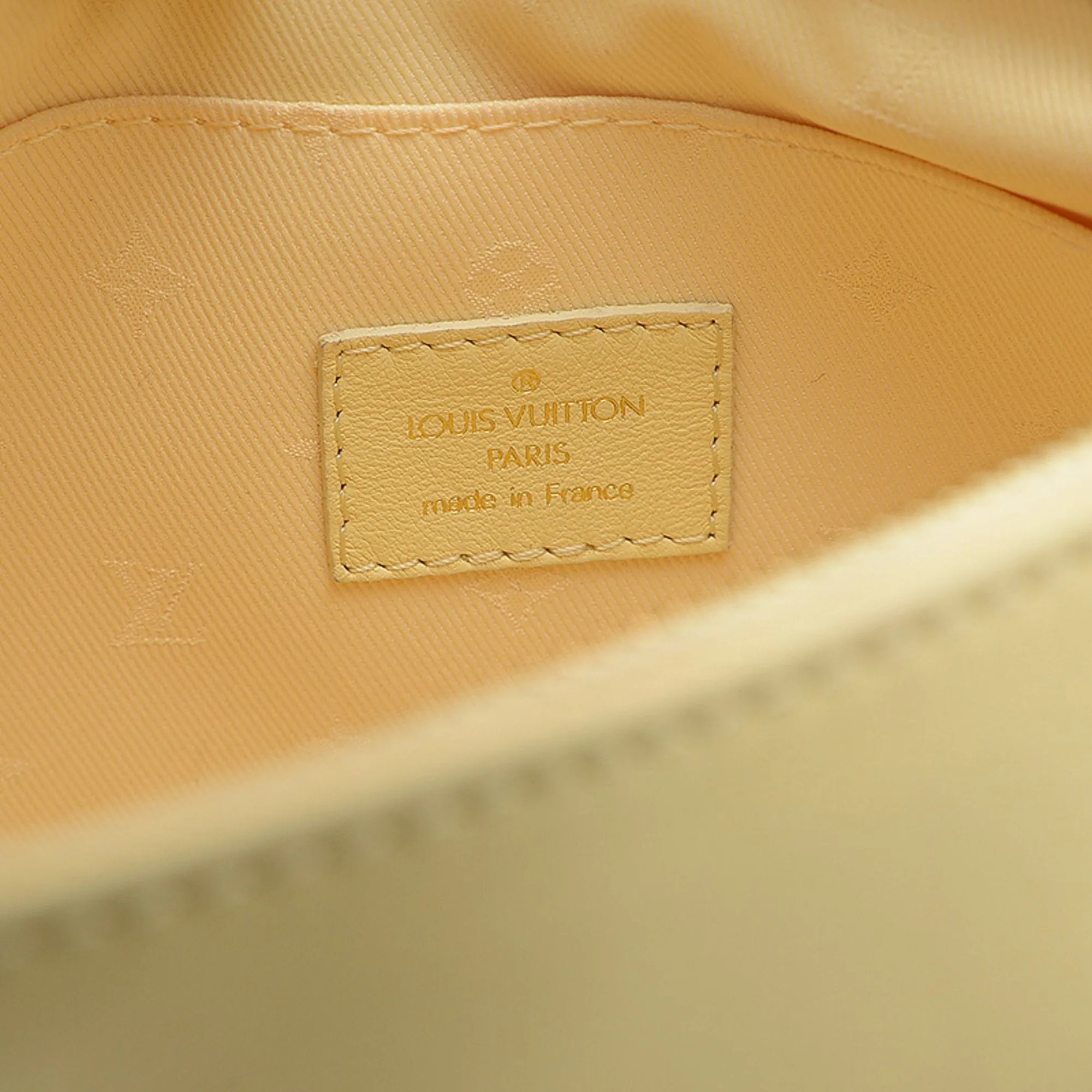 Louis Vuitton Leather Handbag (Pre-Owned)