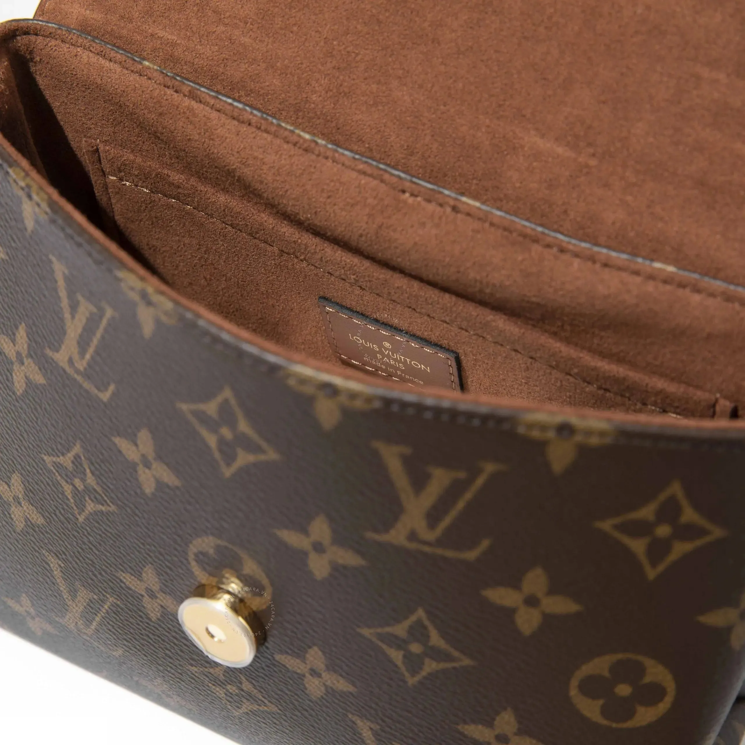 Louis Vuitton Locky BB premium Leather bag 44654