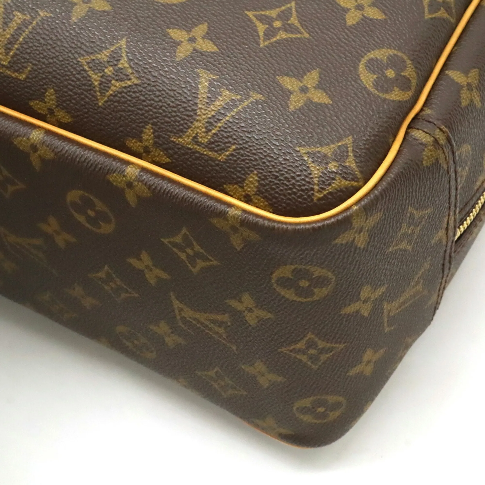 Louis Vuitton Monogram Monogram Handbag (Pre-Owned)