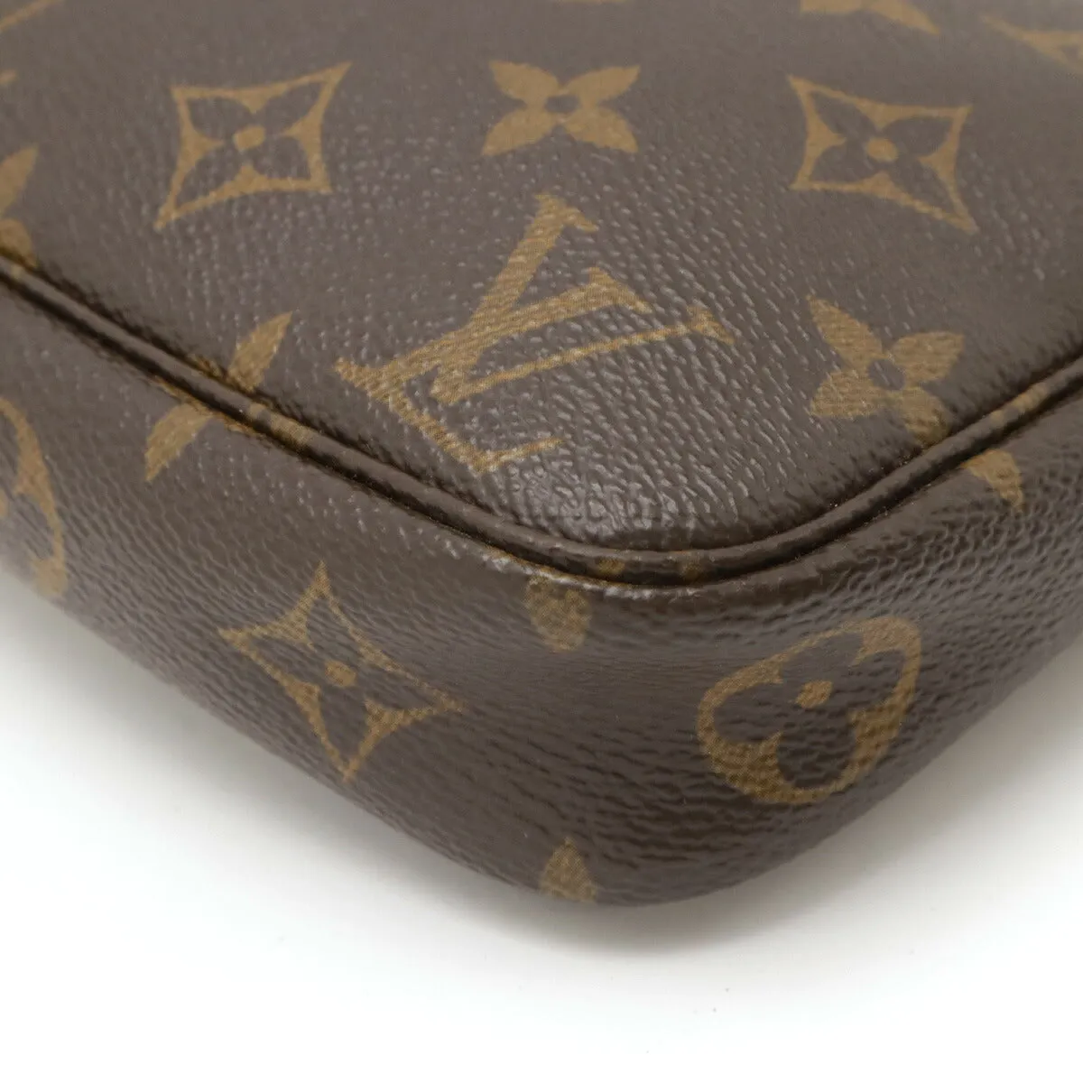 Louis Vuitton Monogram Pochette Accessoire