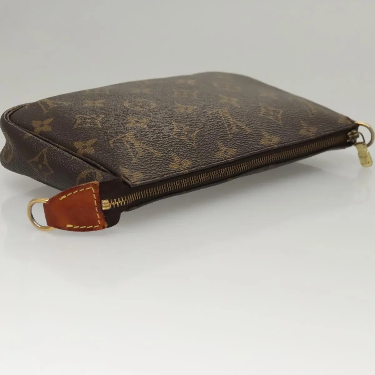 Louis Vuitton Pochette Accessoire Canvas Clutch Bag (Pre-Owned)