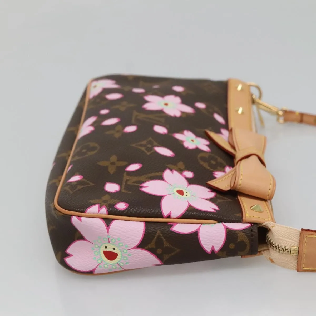Louis Vuitton Pochette Accessoire Canvas Clutch Bag (Pre-Owned)