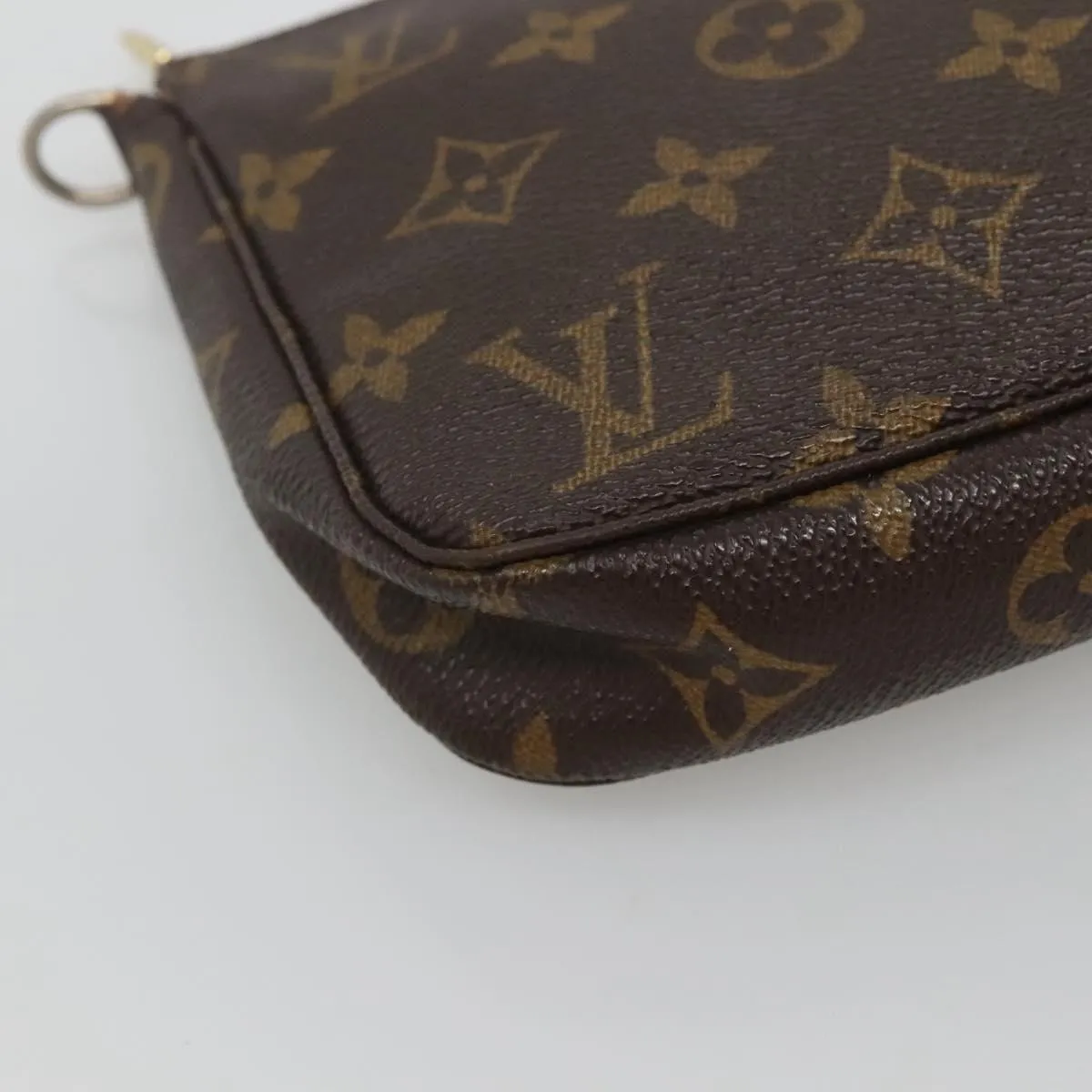 Louis Vuitton Pochette Accessoire Canvas Clutch Bag (Pre-Owned)